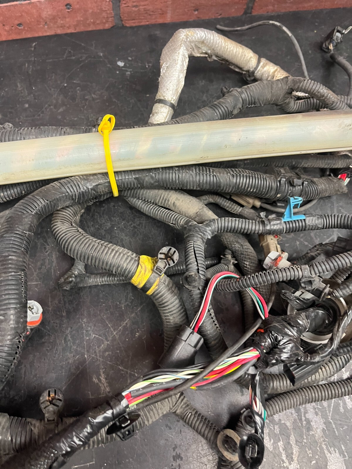 08-10 Jeep Srt-8 Exterior Underbody Harness OEM