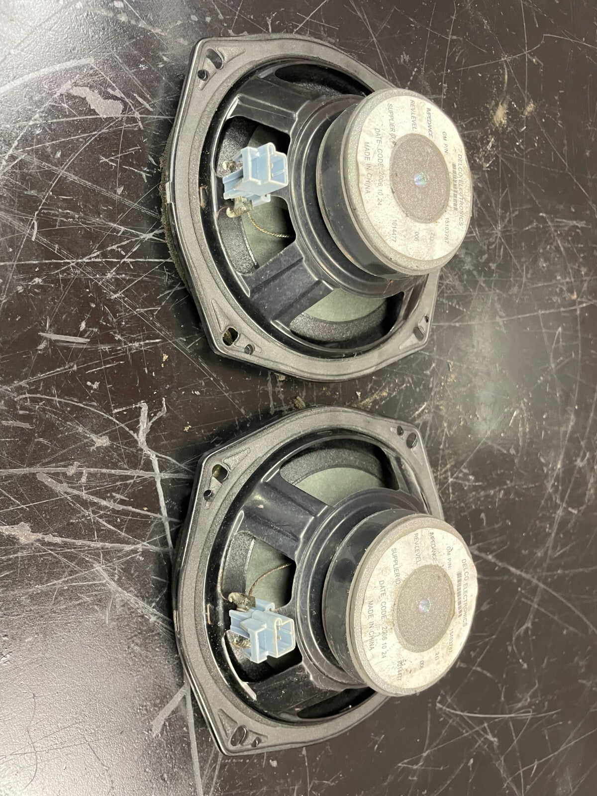 06-09 PONTIAC SOLSTICE SET OF 2 LEFT & RIGHT DOOR SPEAKER 15103787 OEM