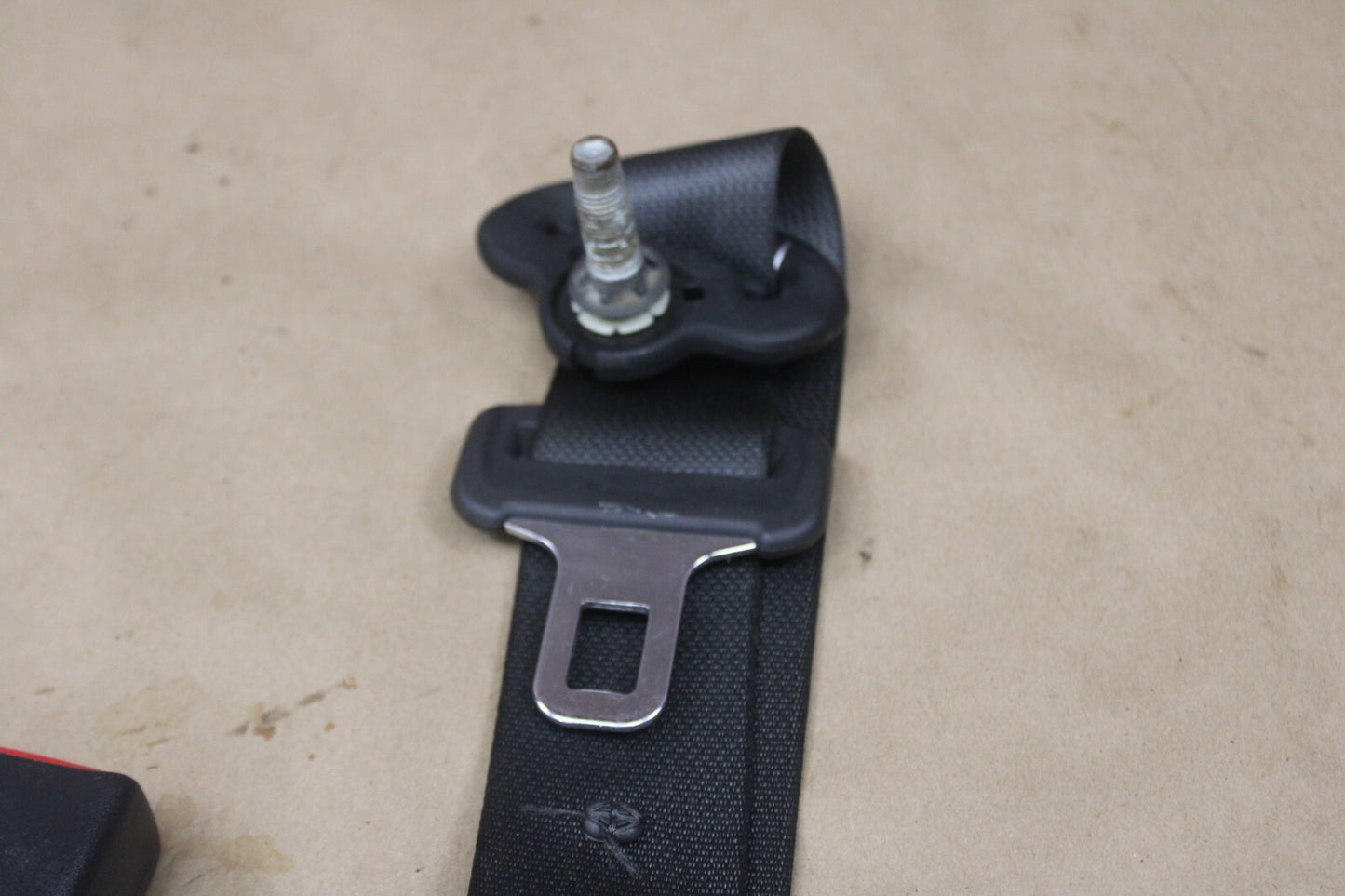 2011-2014 Challenger SEATBELT BUCKLE RETRACTOR Front Left Driver Rear Passenger