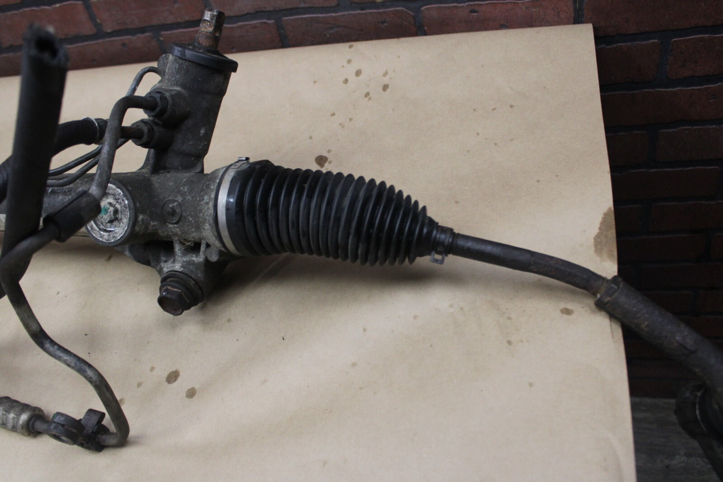 05-07 OEM JEEP GRAND CHEROKEE POWER STEERING GEAR RACK AND PINION 05181063AA