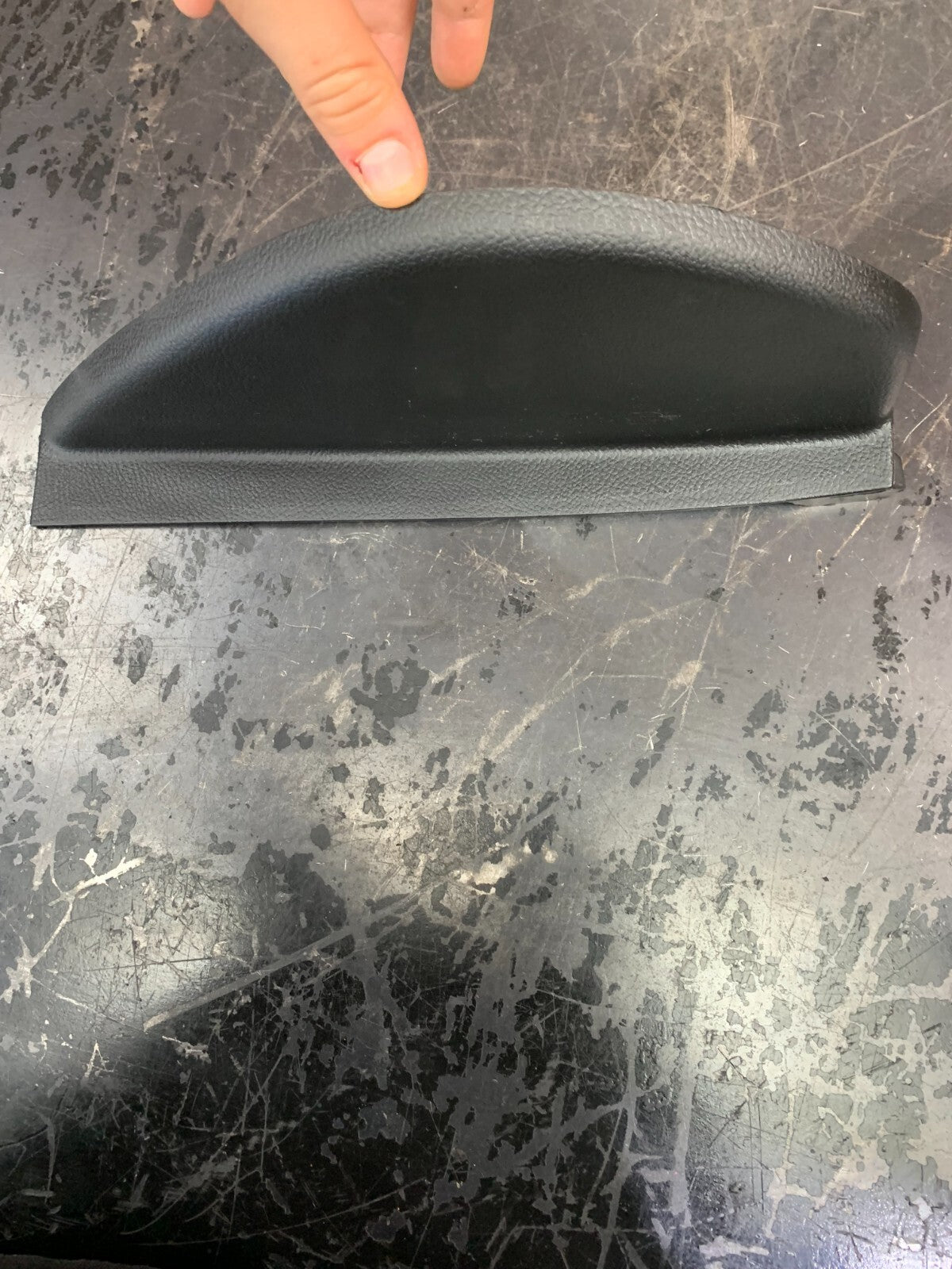 2011-2020 JEEP GRAND CHEROKEE FRONT RIGHT/PASSENGER DASHBOARD END COVER TRIM OEM