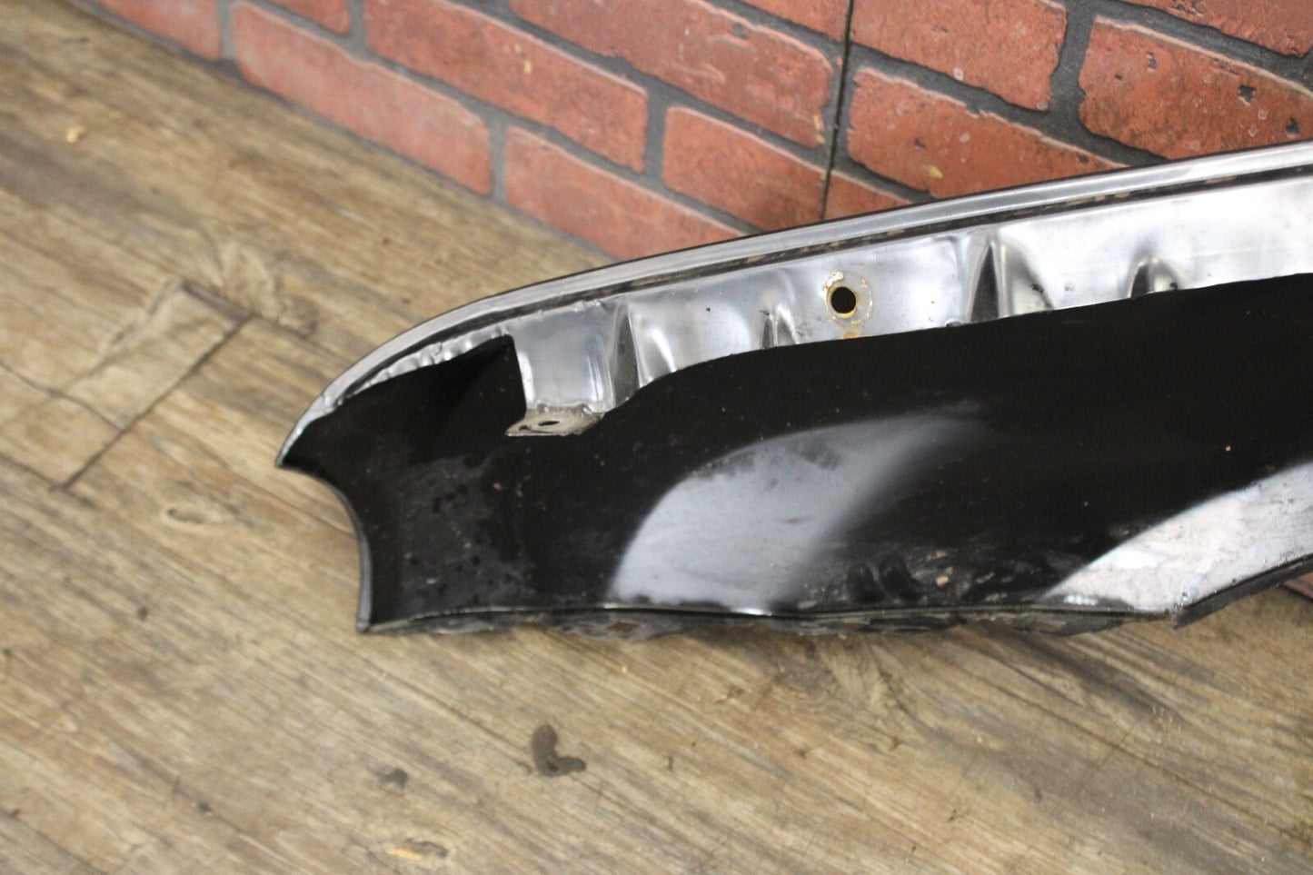 2005-2010 CHRYSLER 300 C SRT8 FRONT PASSENGER RH SIDE BODY PANEL WING FENDER
