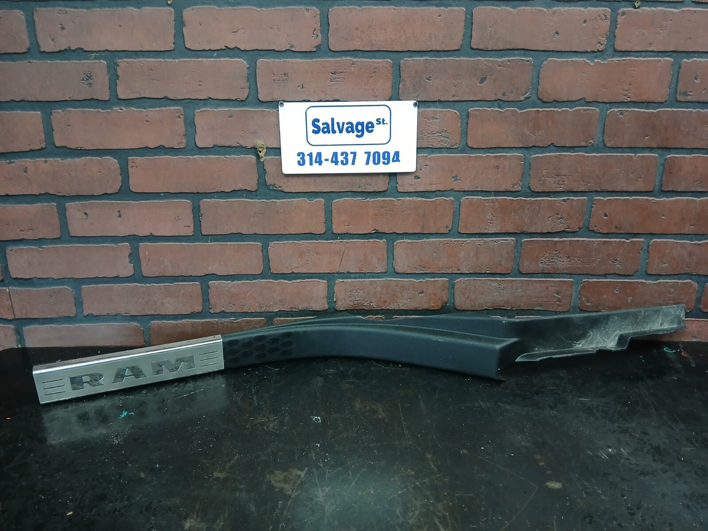 2015 Ram 1500 Rear Driver LH Side Door Sill Scuff Plate Trim 1dx73trmab