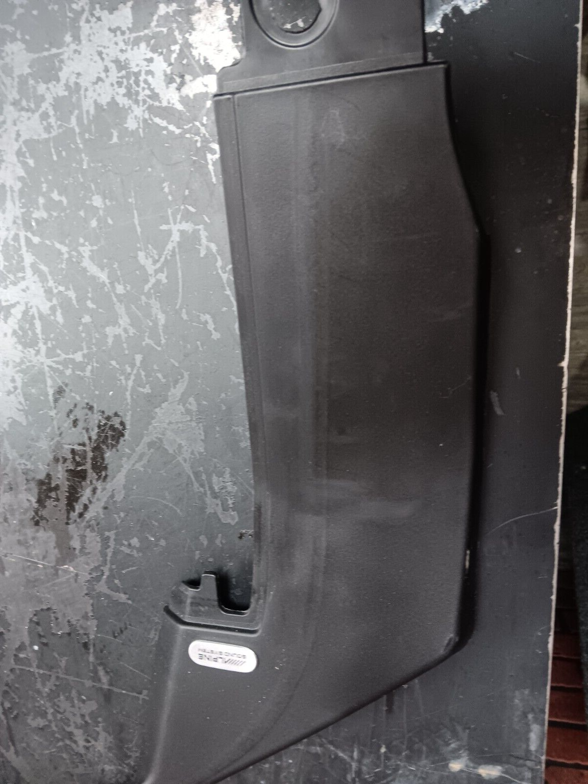11-23 Dodge Charger Front Passenger RH Side Door Window Molding Trim 55315140ad