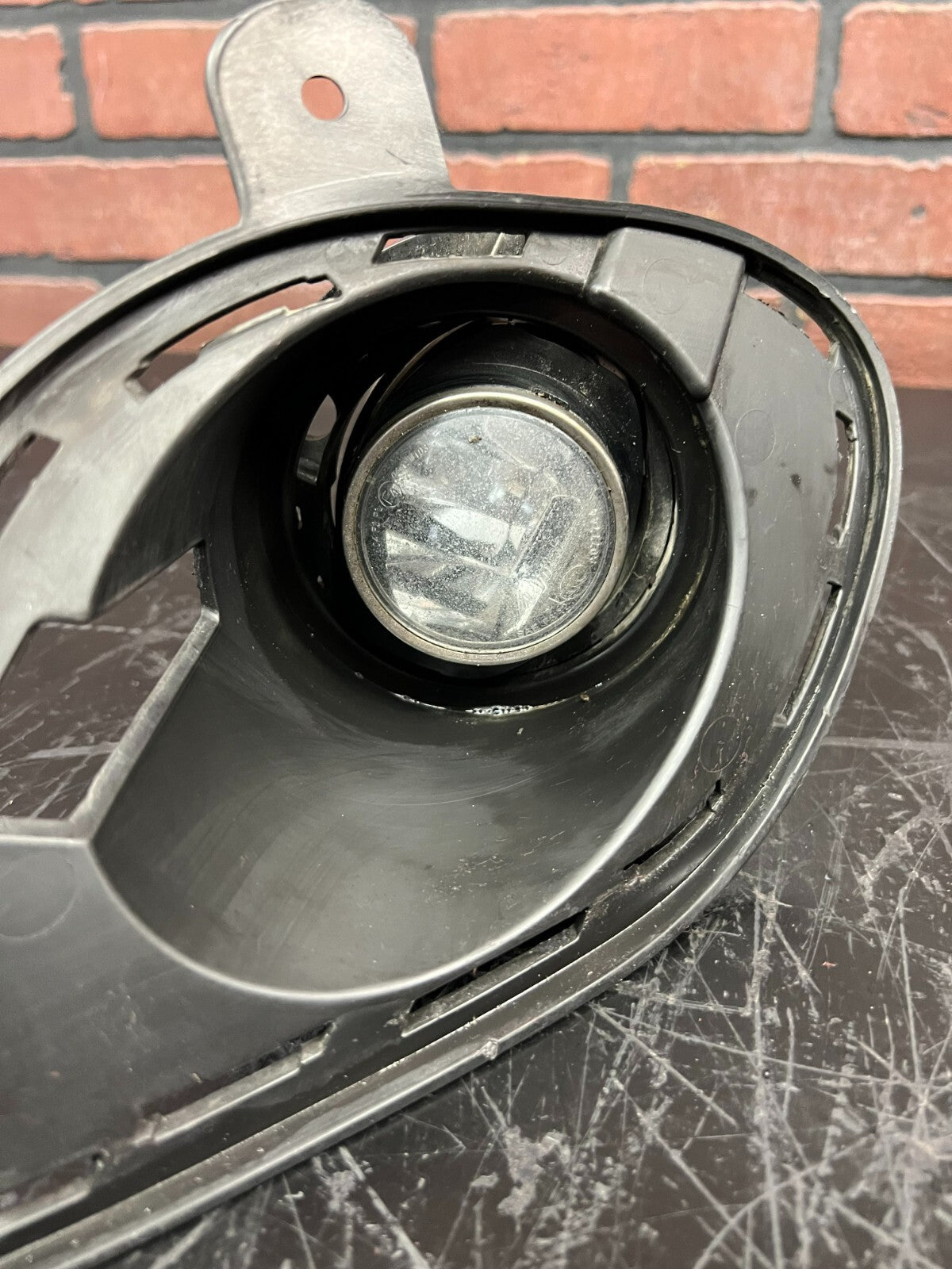2015-2018 Dodge Charger SRT fog light with bezel RIGHT/Passenger 15LDSRT-1005