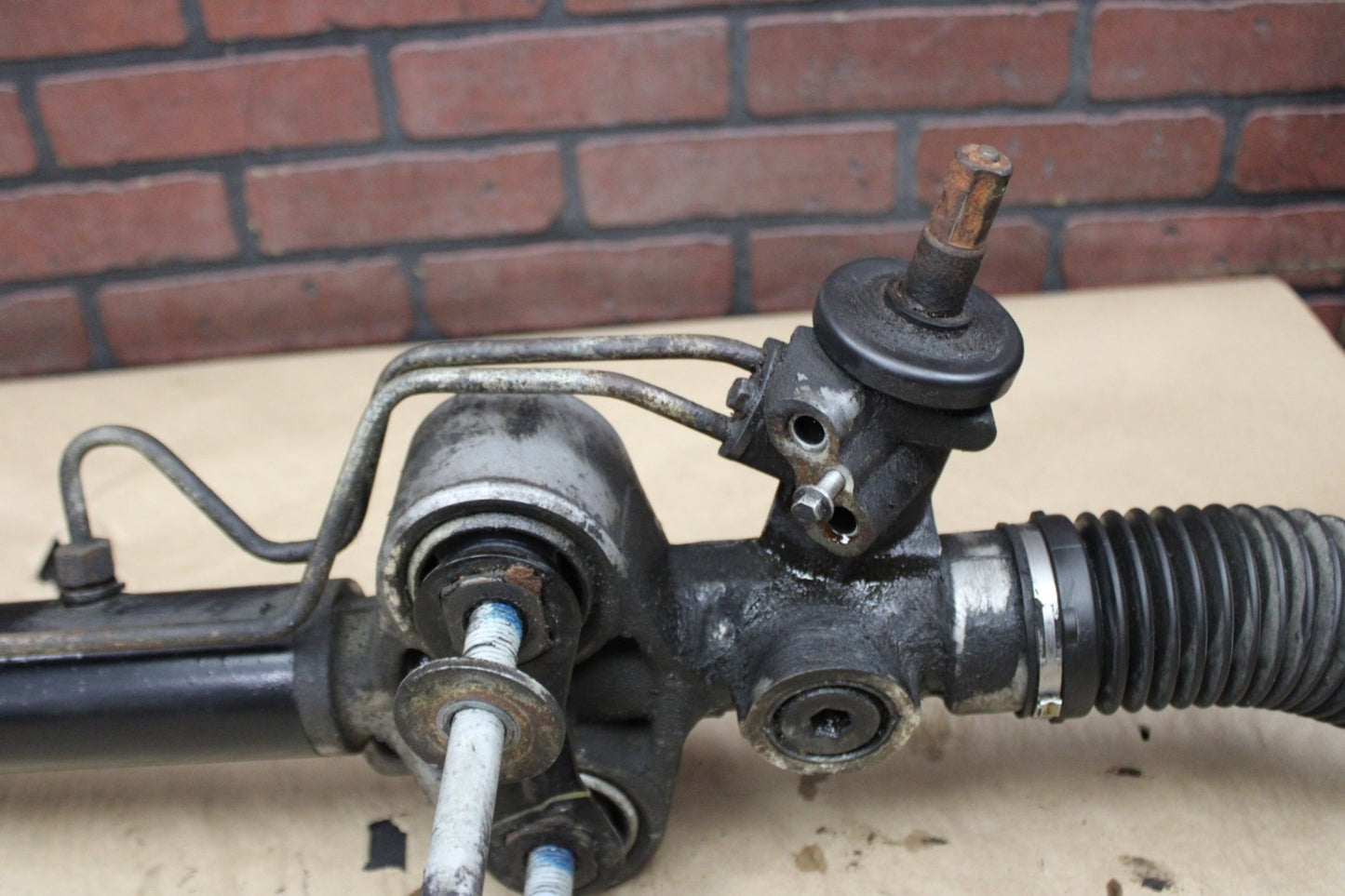 2007-2014 Cadillac Escalade Power Steering Gear Rack and Pinon OEM 25972370 151k