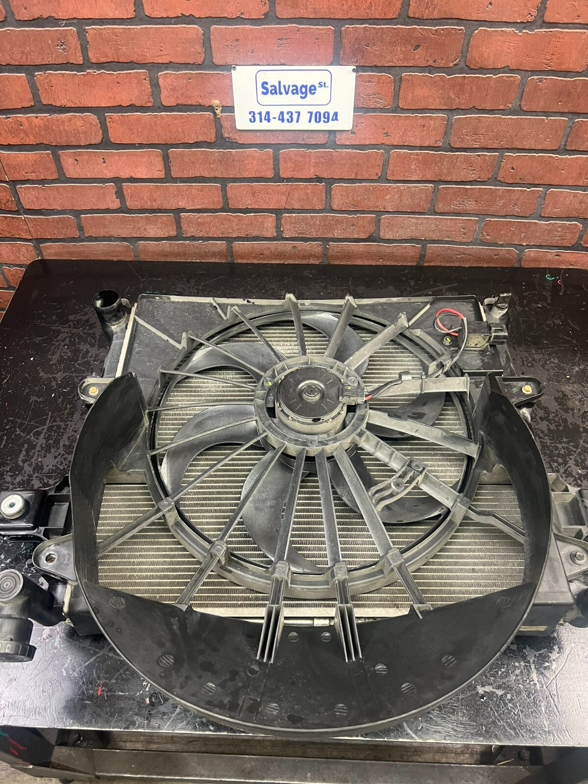 2006-2010 JEEP GRAND CHEROKEE SRT-8 6.1L OEM ENGINE FAN CONDENSER RADIATOR