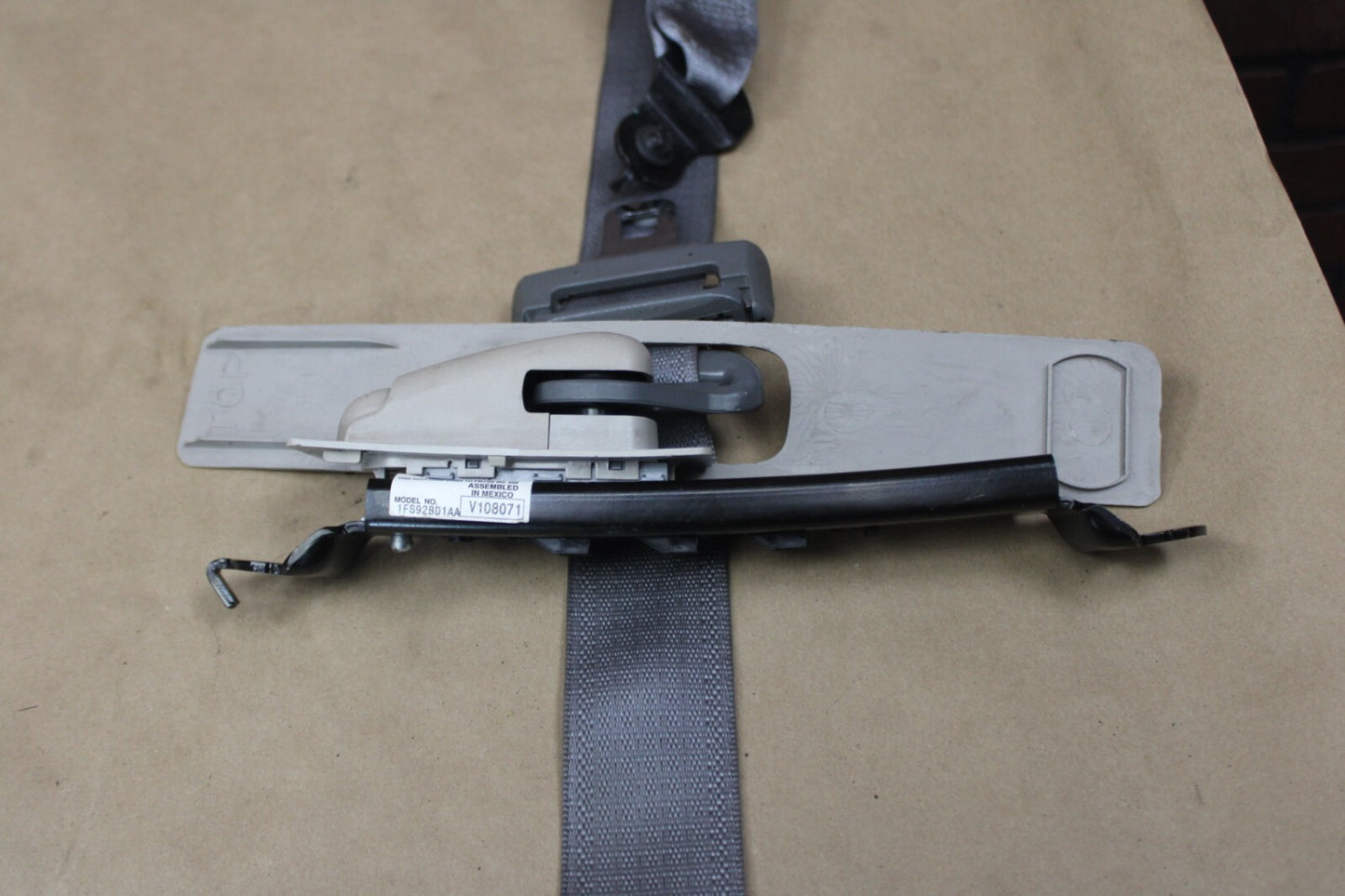 JEEP GRAND CHEROKEE SRT8 6.1L 2006-2010 OEM FRONT REAR LEFT RIGHT SEAT BELT SET