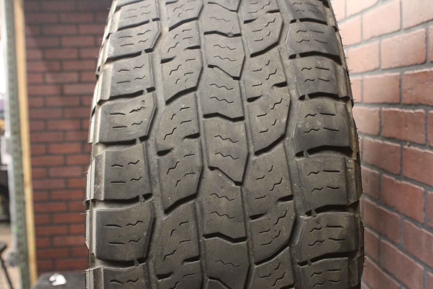 Cooper Discoverer AT3 XLT Used Tire LT 275/65R20 5/32nds