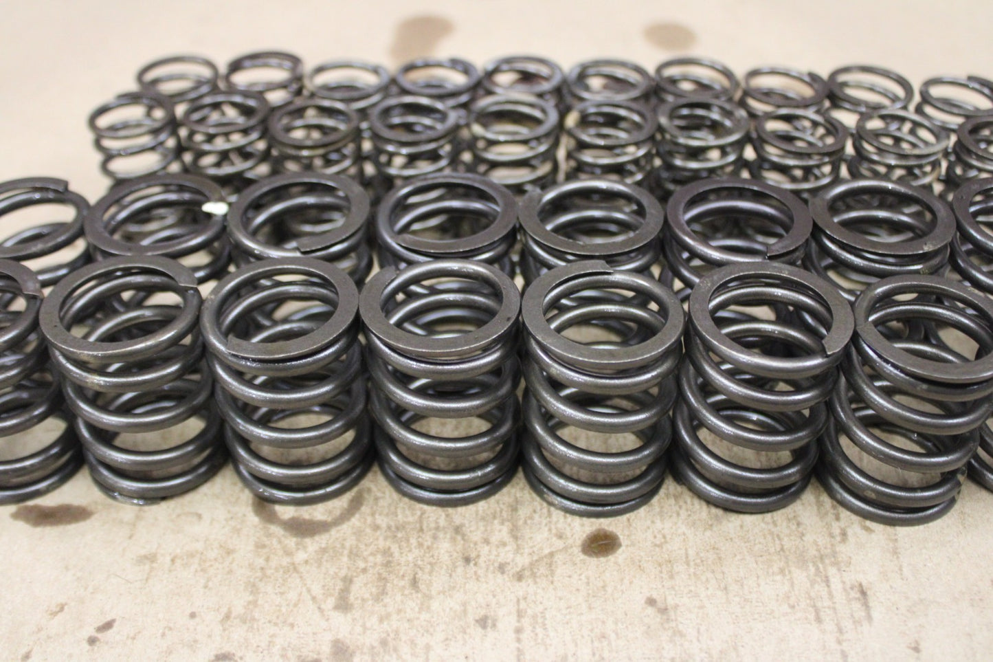 Gen 2 1992-2002 Dodge Viper V10 8.0L GTS R/T-10 Dual Valve Spring Seal Full Set