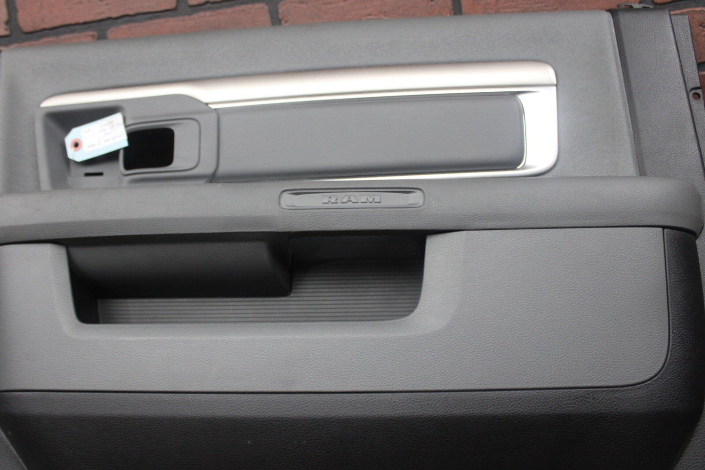 13-19 RAM 1500-3500 RIGHT REAR BIG HORN CREW CAB DOOR PANEL MOPAR OEM 1VY561A8AG