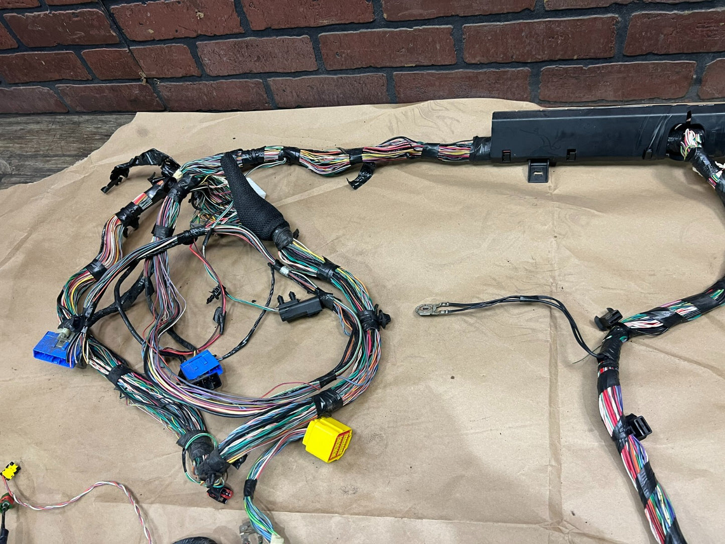 Genuine Mopar Jeep SRT-8 OEM 6.1L Body Wiring Harness 68036422AA