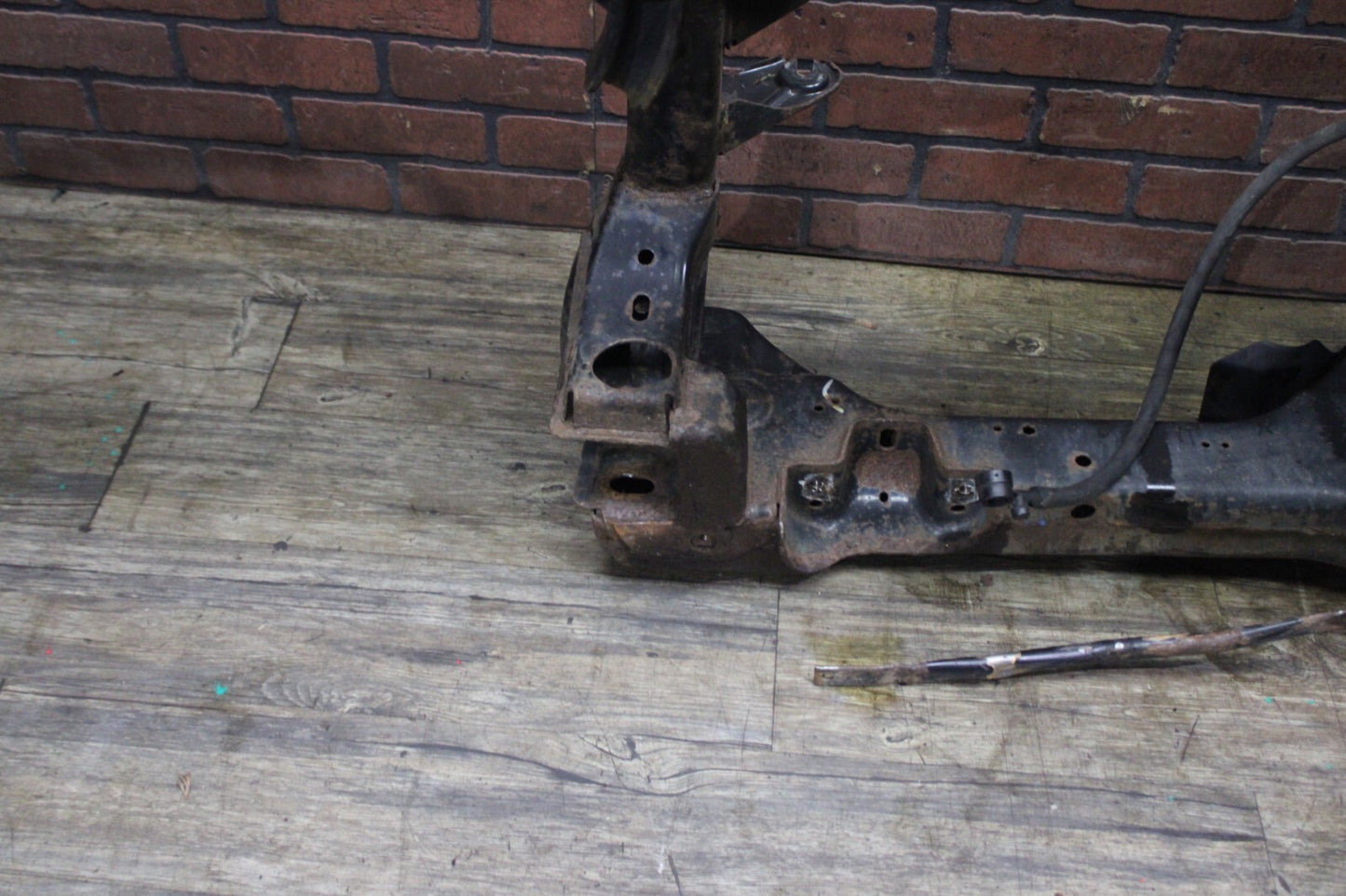 2005-2010 Jeep Grand Cherokee SRT8 Front Crossmember Subframe 4wd OEM 100k 4x4