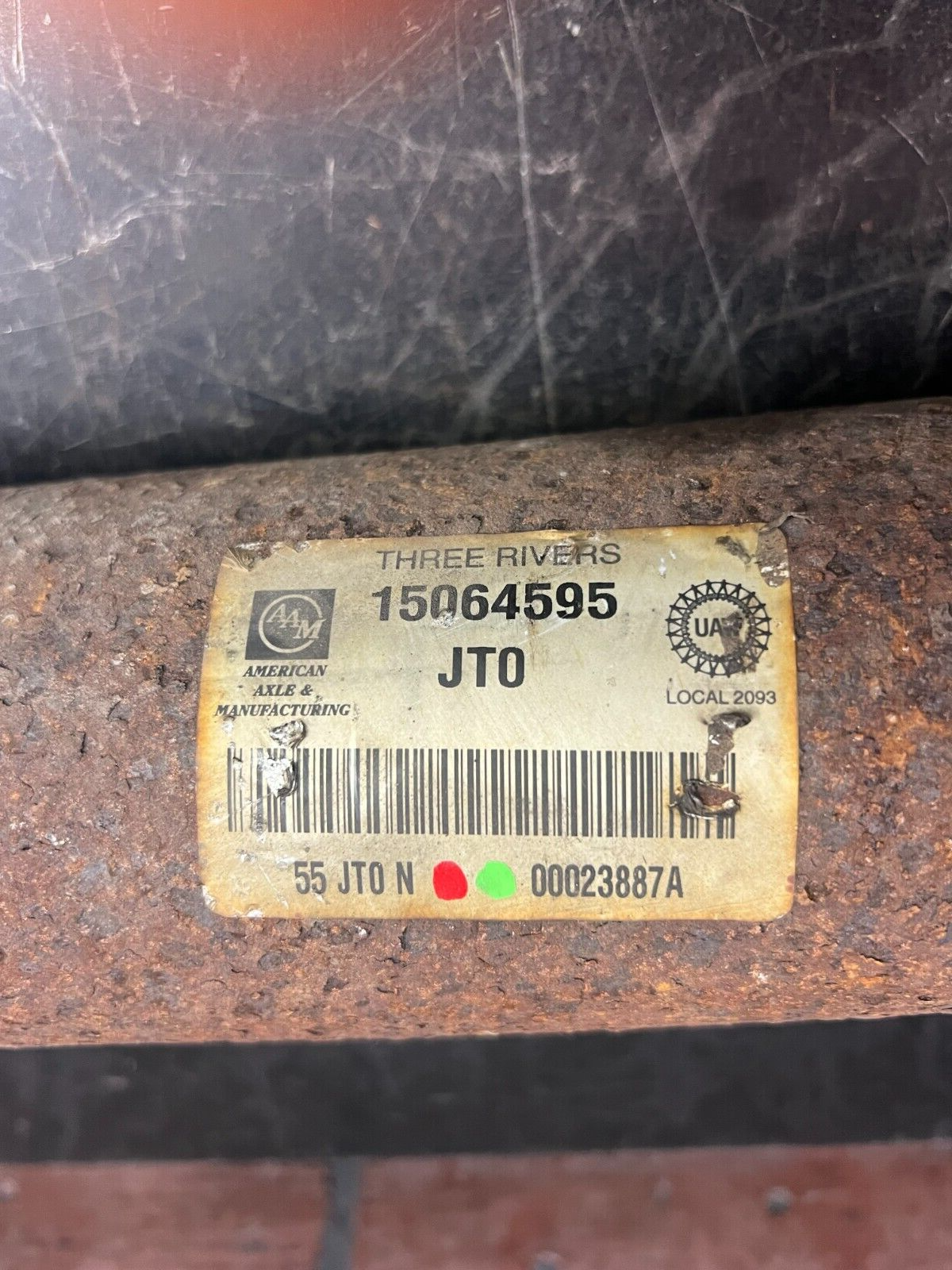 2001-2002 Chevy Tahoe Suburban Yukon Escalade Rear Prop Drive Shaft 4WD 15064595