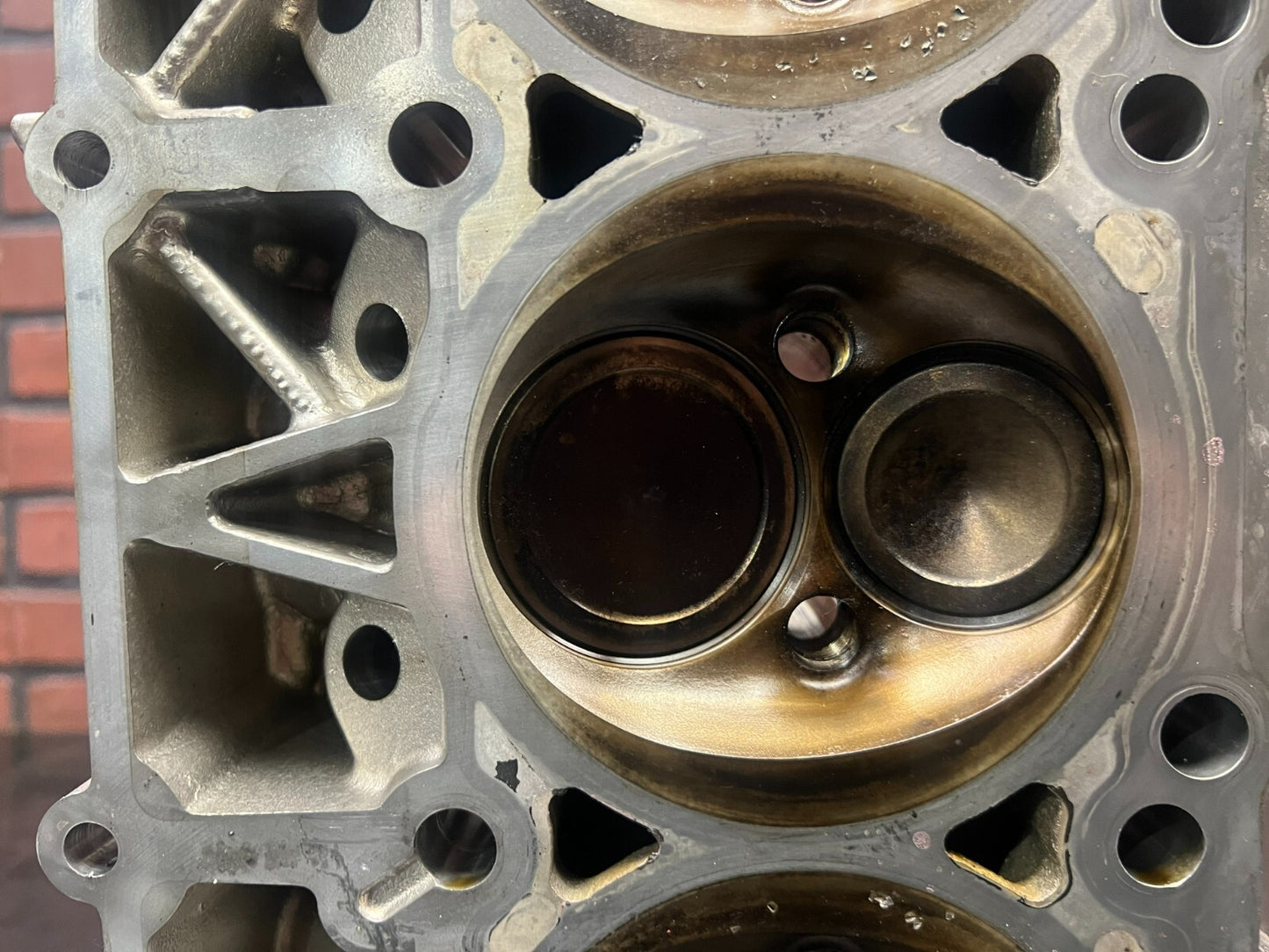 OEM Charger/Challenger 6.2L SRT Left Cylinder Head Mopar Hellcat 53010753AD 30K