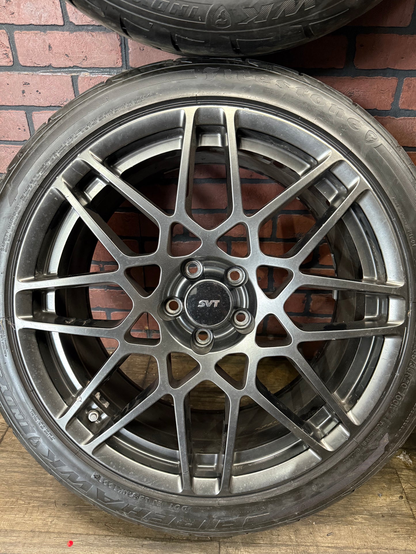 Used OEM Ford Mustang GT500 SVT Staggered Wheel and Tire Set 20x9.5, 19x9.5