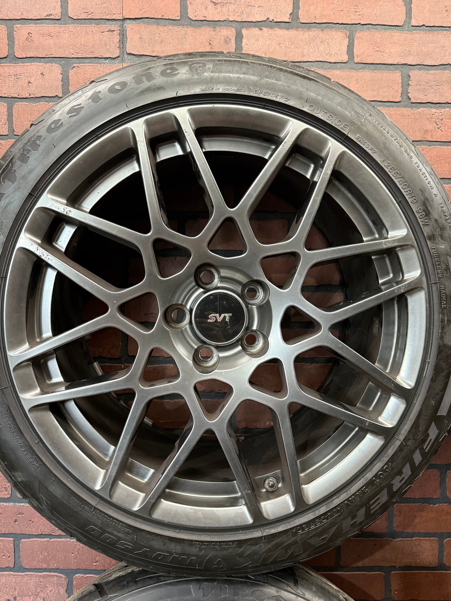 Used OEM Ford Mustang GT500 SVT Staggered Wheel and Tire Set 20x9.5, 19x9.5