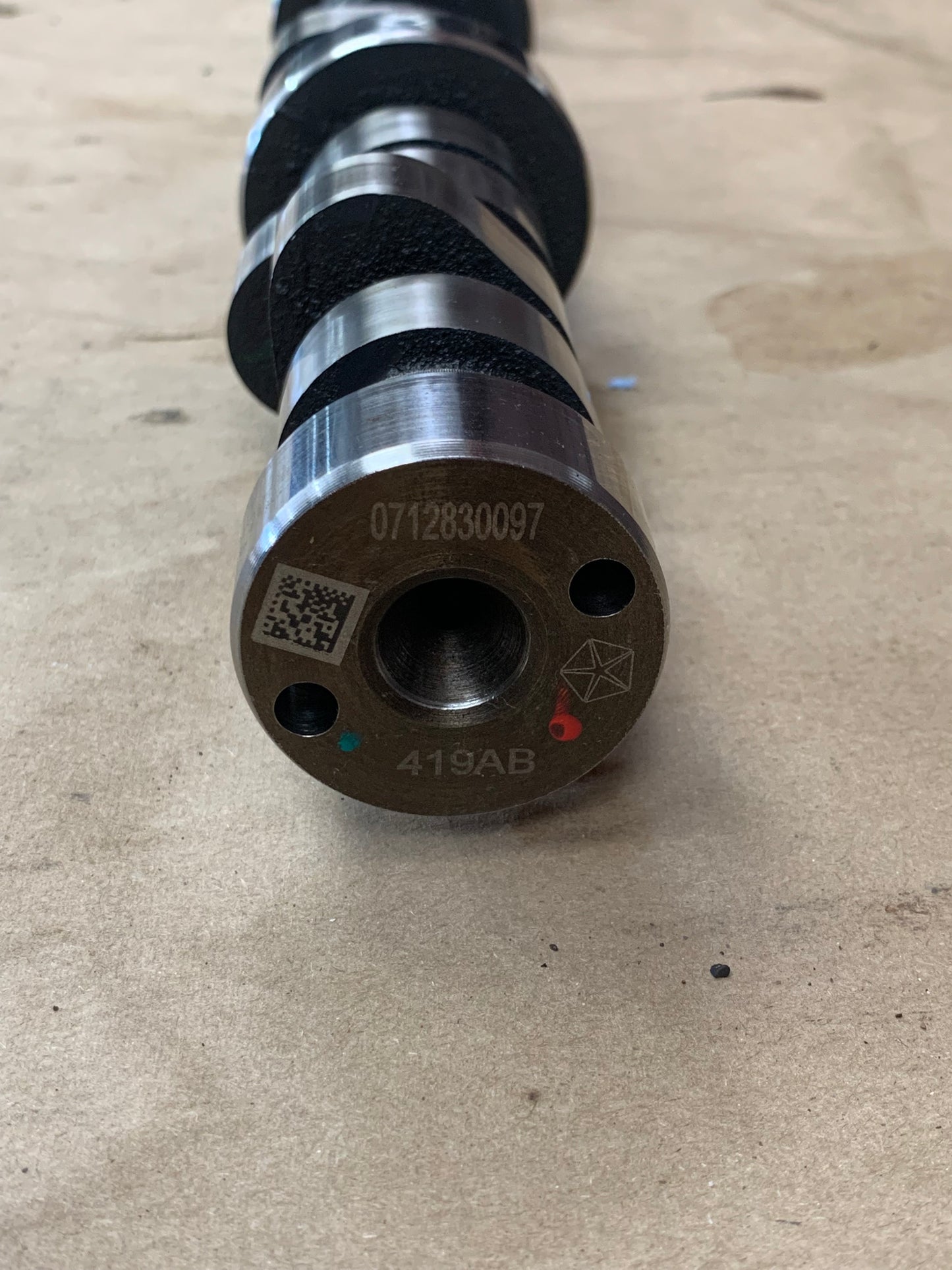 11-24 6.4L Hemi MDS Camshaft 419AB 5k Miles