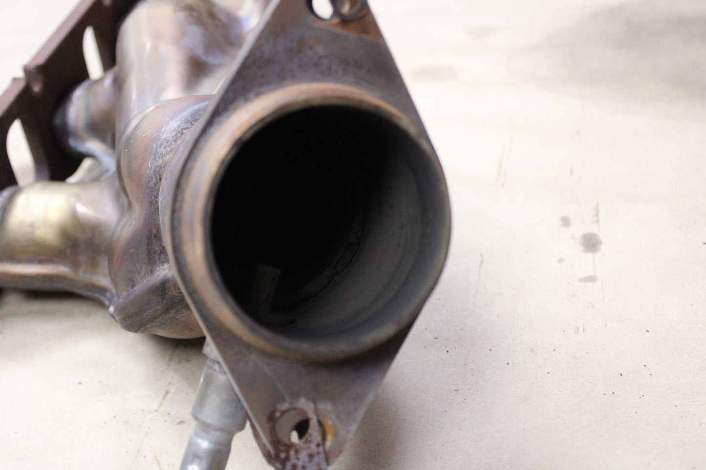 21-23 Dodge Charger Challenger SRT 6.2L 6.4L Hemi Exhaust Manifold Left Driver