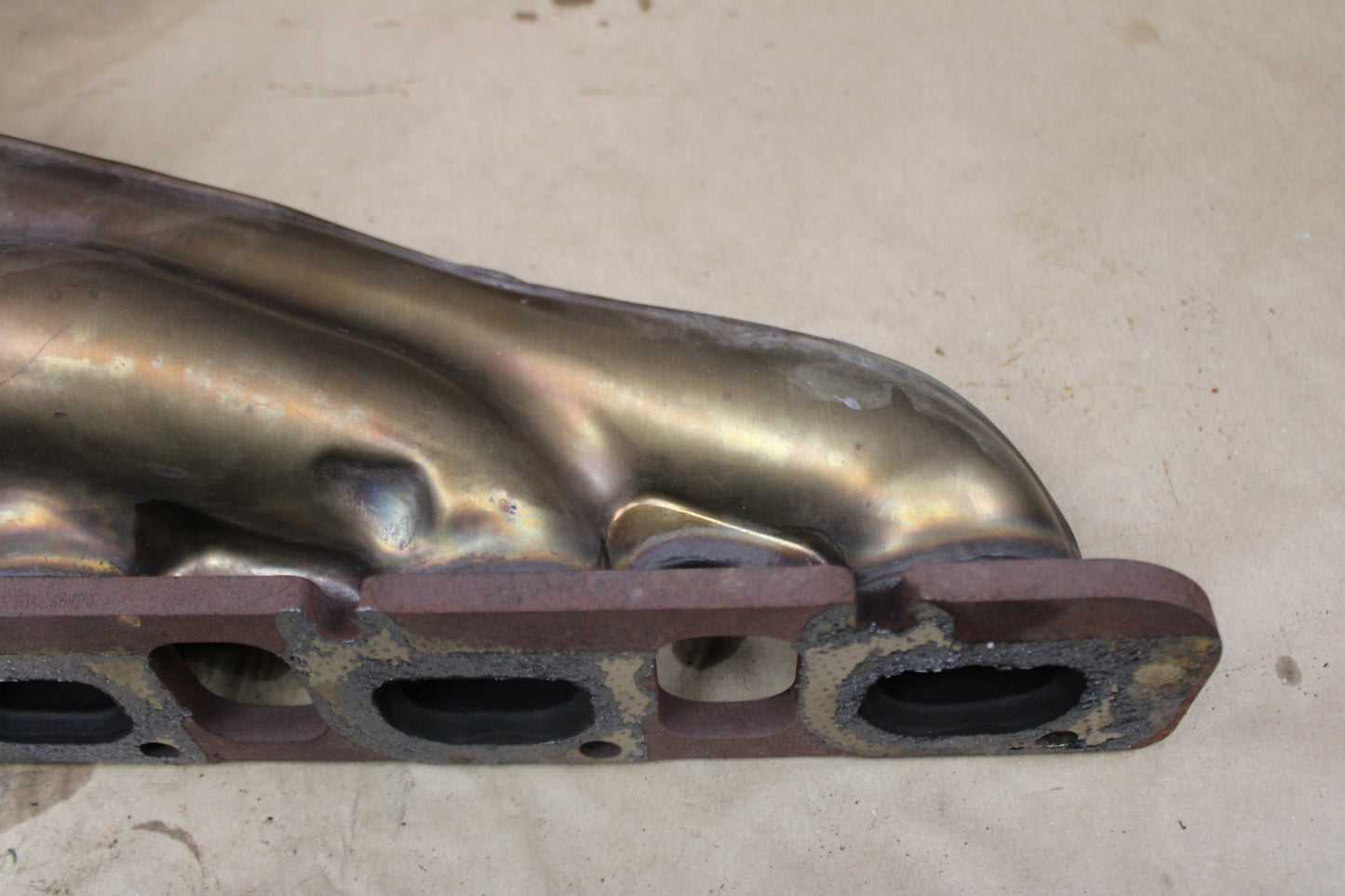 21-23 Dodge Charger Challenger SRT 6.2L 6.4L Hemi Exhaust Manifold Right Pass