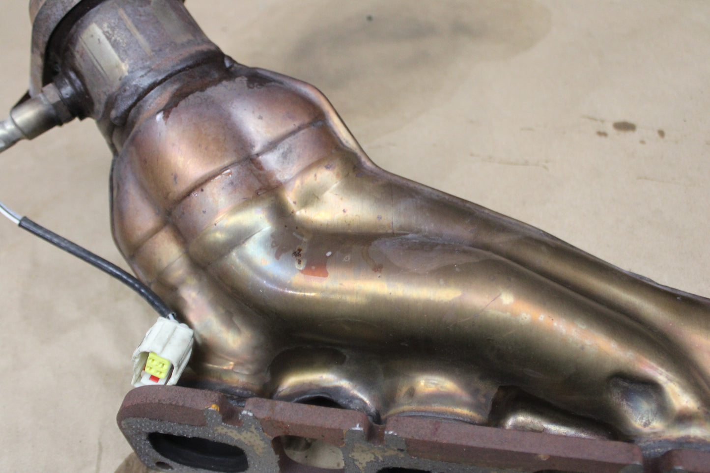 21-23 Dodge Charger Challenger SRT 6.2L 6.4L Hemi Exhaust Manifold Right Pass