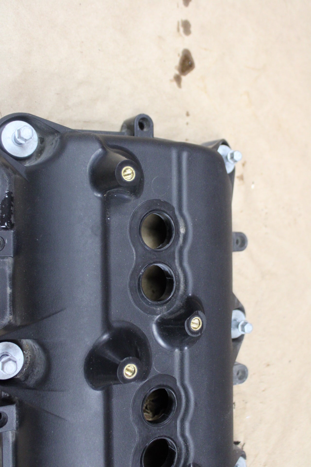 2011-2023 Dodge Challenger Charger 6.4L 392 Right Valve Cover