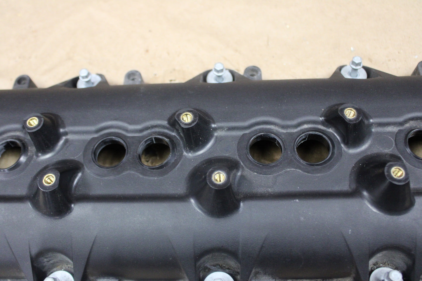 2011-2023 Dodge Challenger Charger 6.4L 392 Right Valve Cover