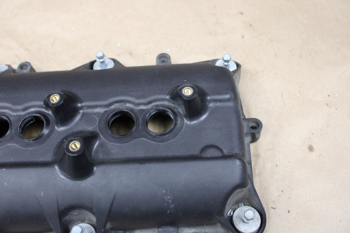 2011-2023 Dodge Challenger Charger 6.4L 392 Right Valve Cover