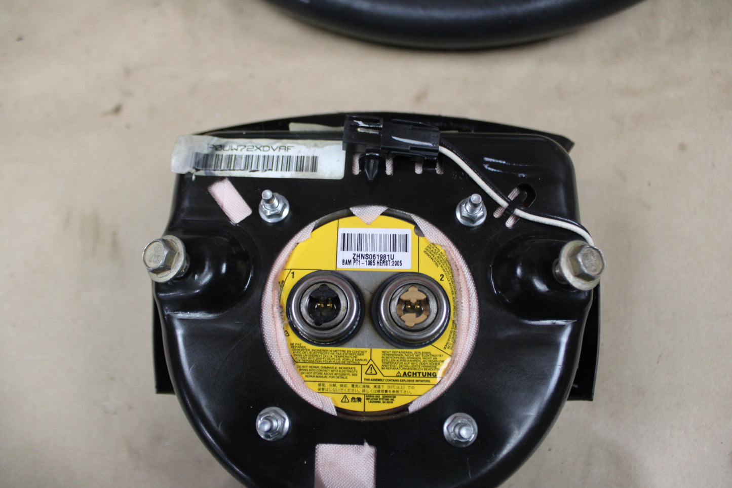2006-2010 Chrysler 300C SRT8 Steering Wheel Horn Controls