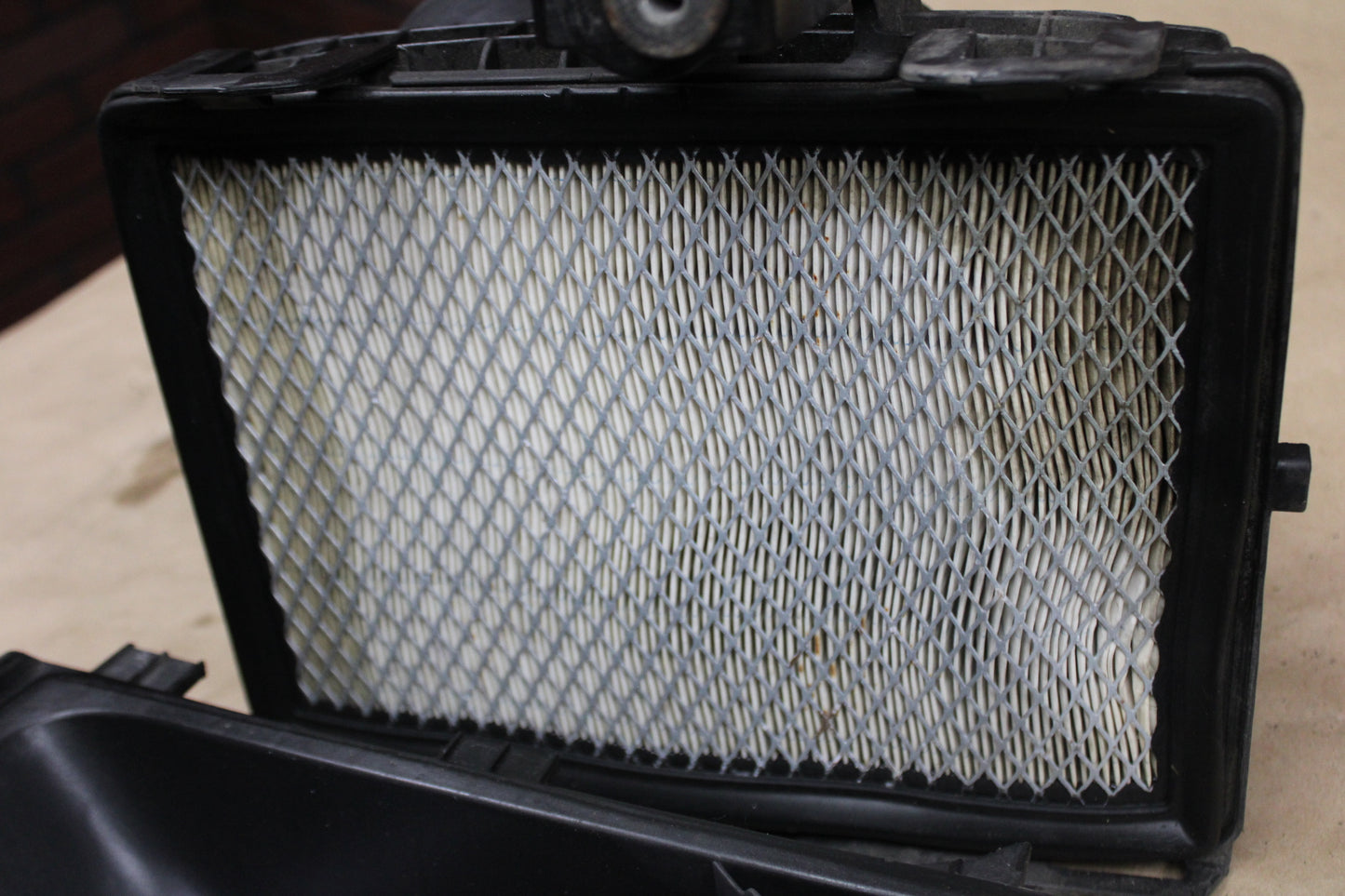 2007 Dodge Magnum RT 5.7 Charger 300C Air Intake Filter Box Cleaner Factory OEM