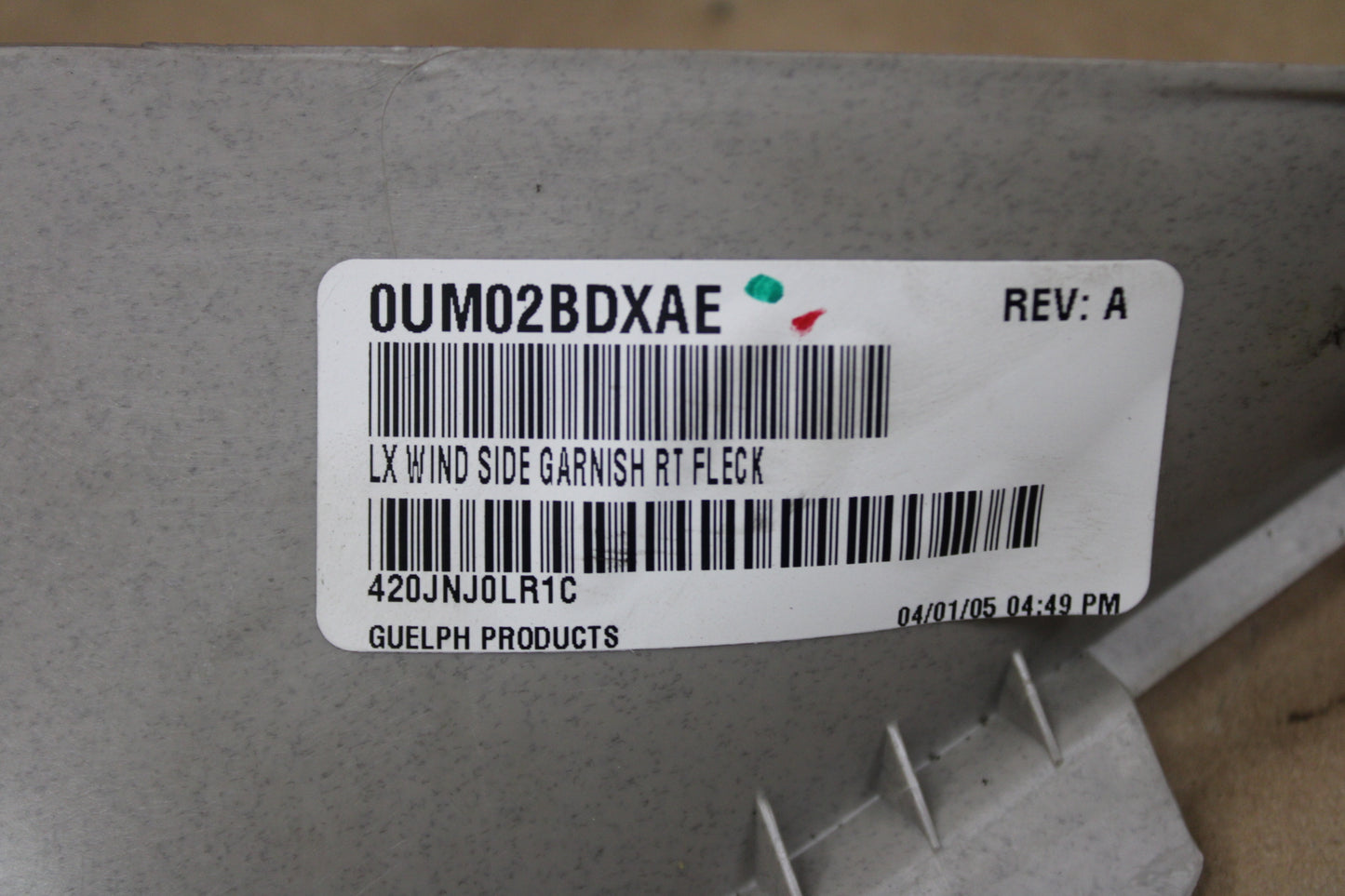 05-10 Chrysler 300 Passenger RH Front A-Pillar Trim Panel OEM 0UM03BDXAE