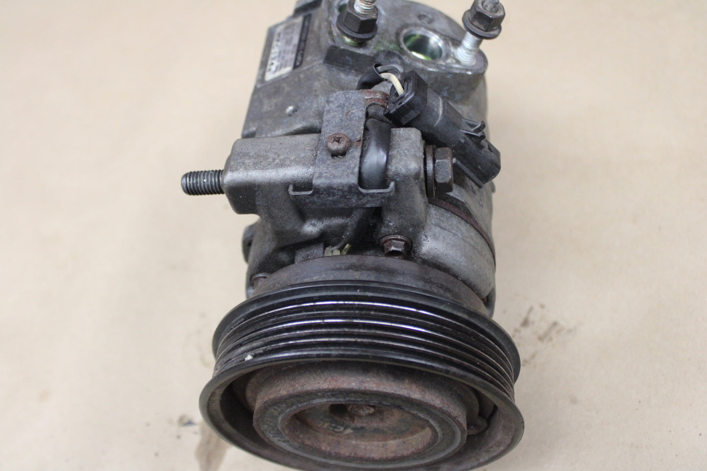05-10 Chrysler 300C Dodge Charger Challenger SRT8 R/T A/C Compressor OEM Mopar
