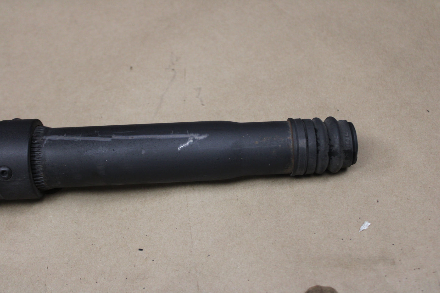 05-08 CHRYSLER 300C SRT8 6.1L OEM REAR AXLE WHEEL DRIVE SHAFT 5037640AB