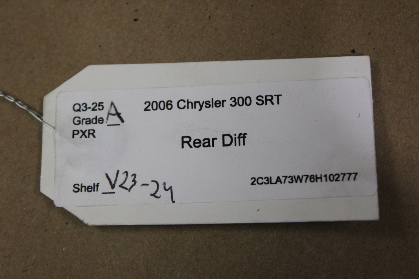 05-08 CHRYSLER 300C SRT8 6.1 OEM REAR AXLE 4 Bolt OPEN DIFFERENTIAL CARRIER 3.06