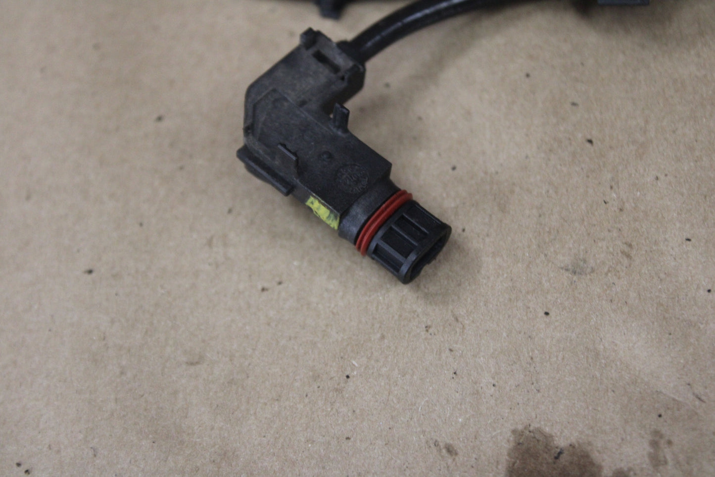 Chrysler 300 Dodge Challenger ABS Speed Sensors Rear & Front Set of 4