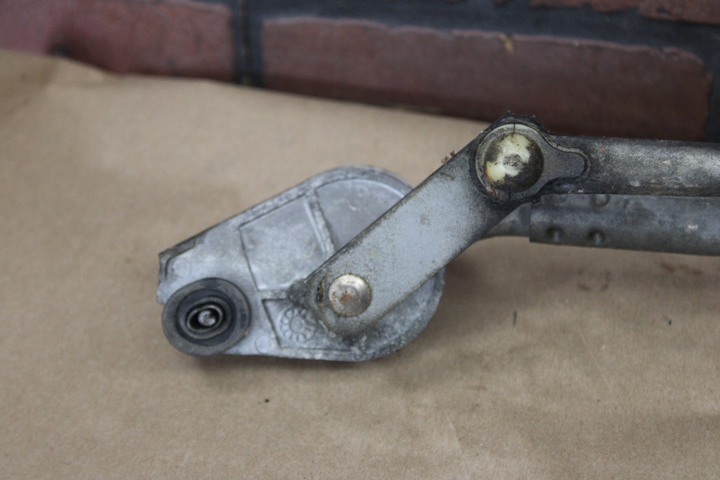 2006-2009 Charger 300 Front Windshield Wiper Motor w/ Linkage OEM