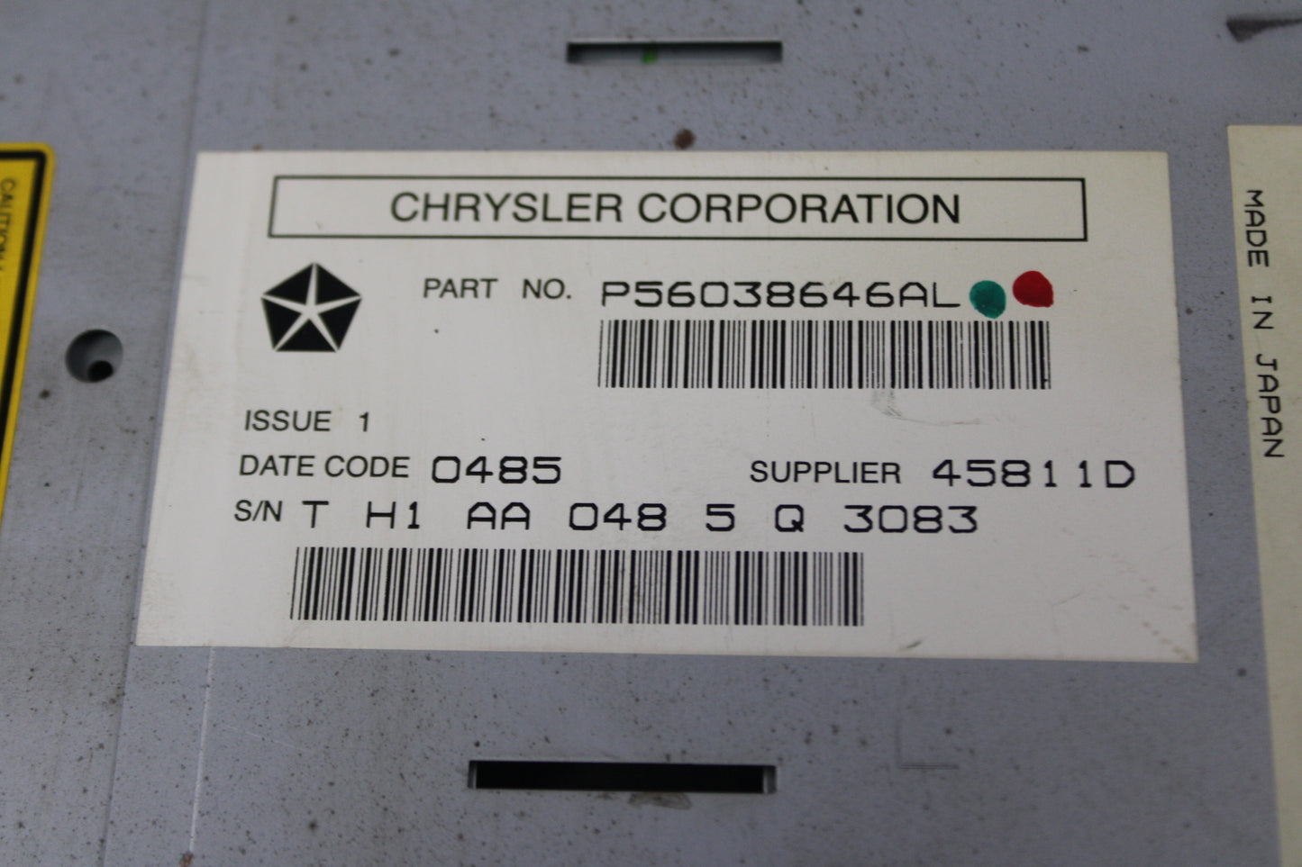 2005-2007 Chrysler 300 Radio AM FM DVD Player Display Receiver Navigation