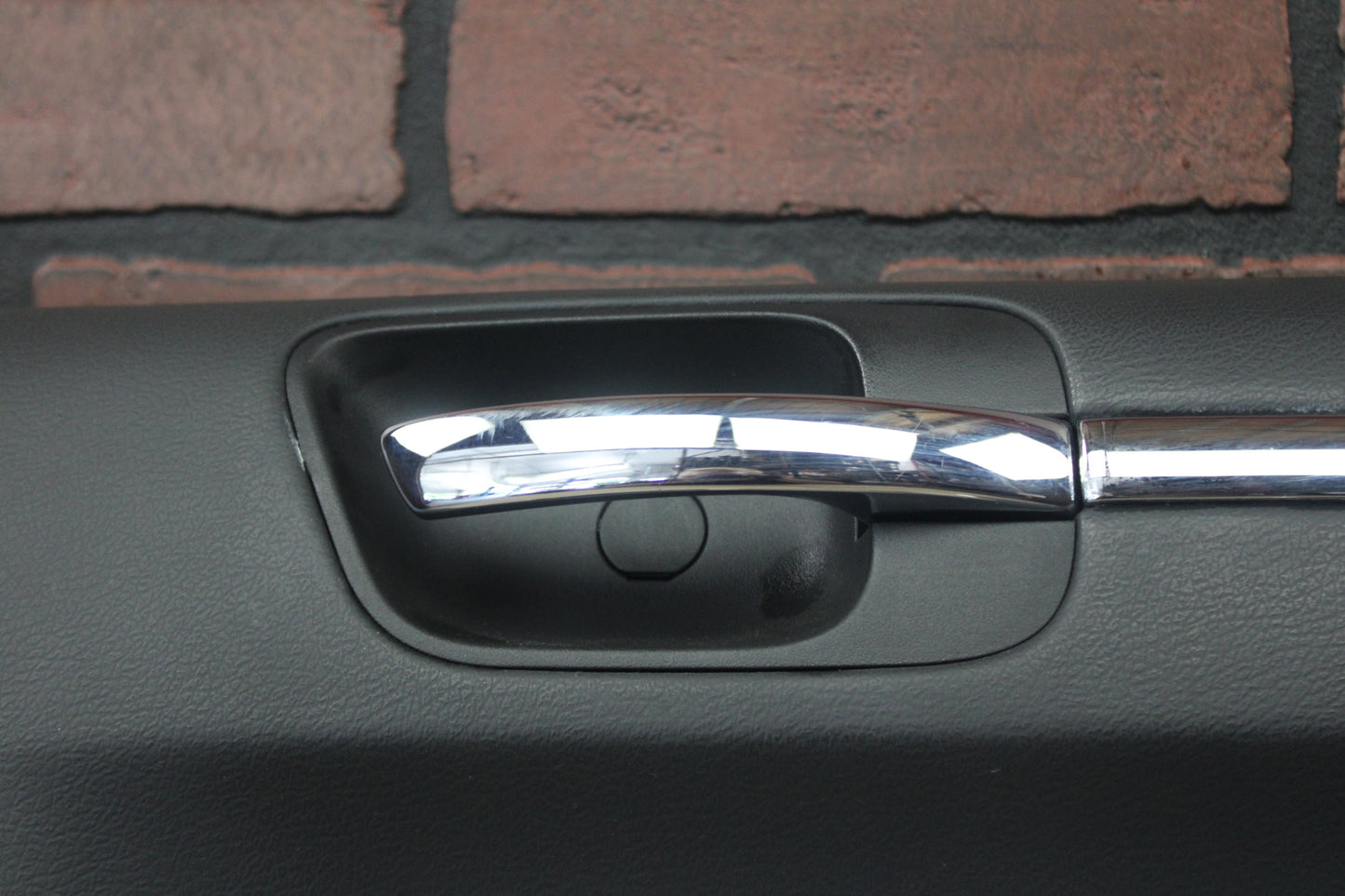 2006-2007 Chrysler 300 Front Passenger RH Side Interior Door Trim Panel