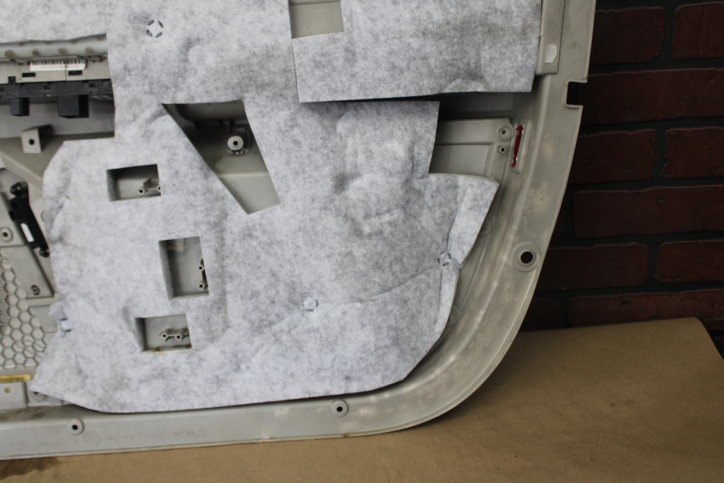 2006-2007 CHRYSLER 300 OEM FRONT DRIVER LH SIDE INTERIOR DOOR PANEL