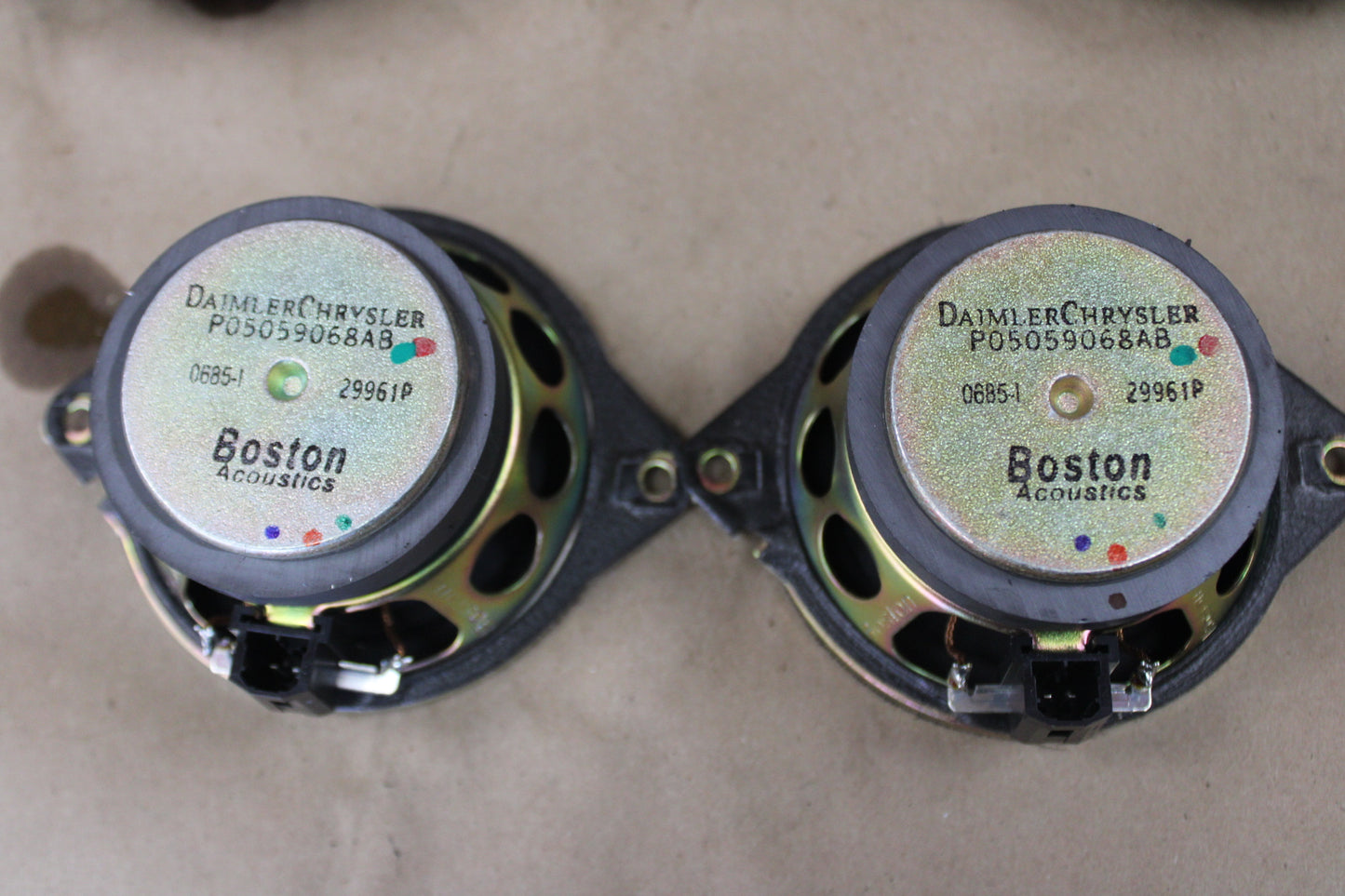 2006 Chrysler 300 SRT Sound Audio Speaker Set of 6 OEM