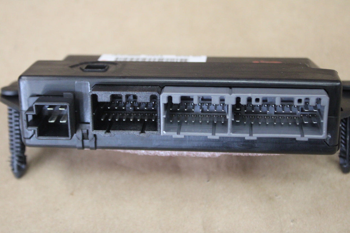 05-10 CHRYSLER 300C SRT8 6.1L OEM FRONT DOOR CONTROL MODULE 56038722AL