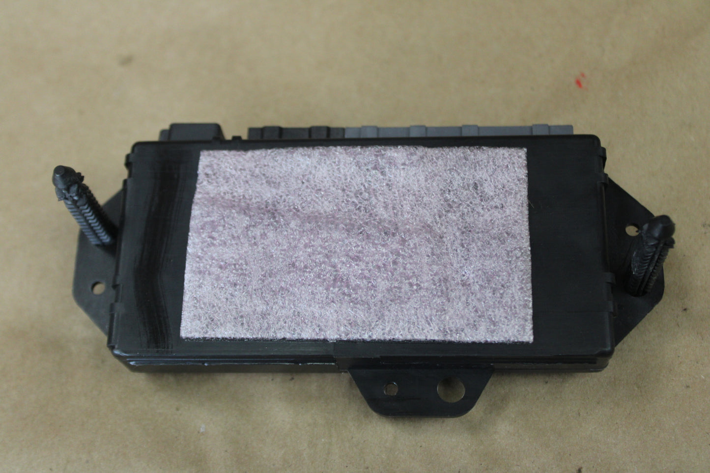 05-10 CHRYSLER 300C SRT8 6.1L OEM FRONT DOOR CONTROL MODULE 56038722AL