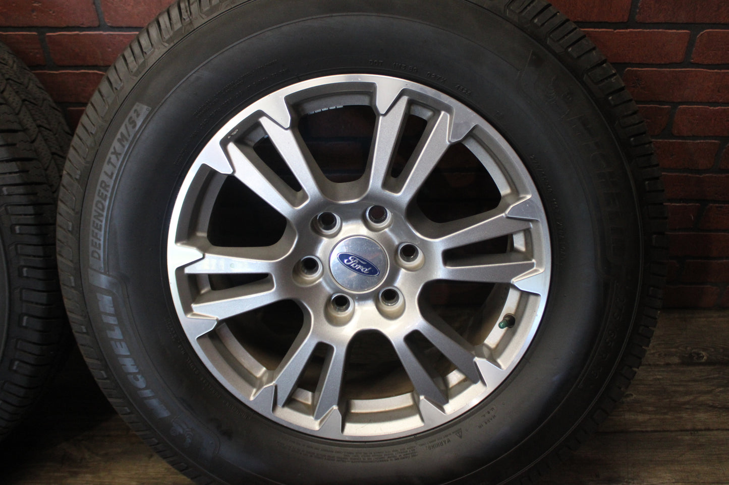 2015-2020 Ford F-150 18x7.5 6 Lug 6 Split Spoke Silver Wheel Rim Set Tires