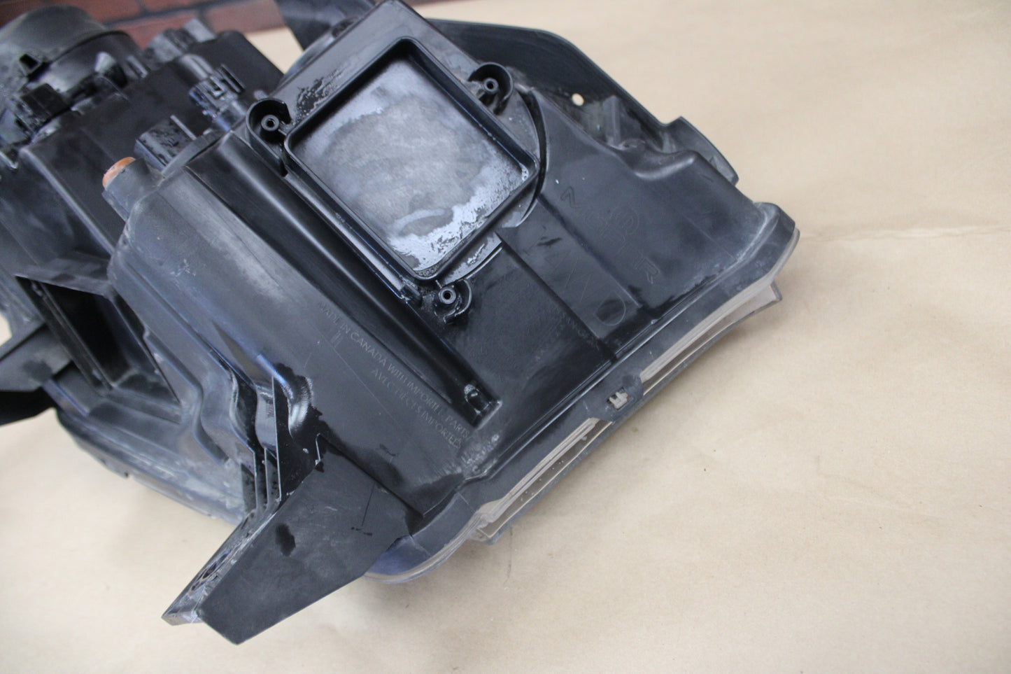 2016-2020 Dodge Durango Headlight Lamp Left Driver OEM Mopar