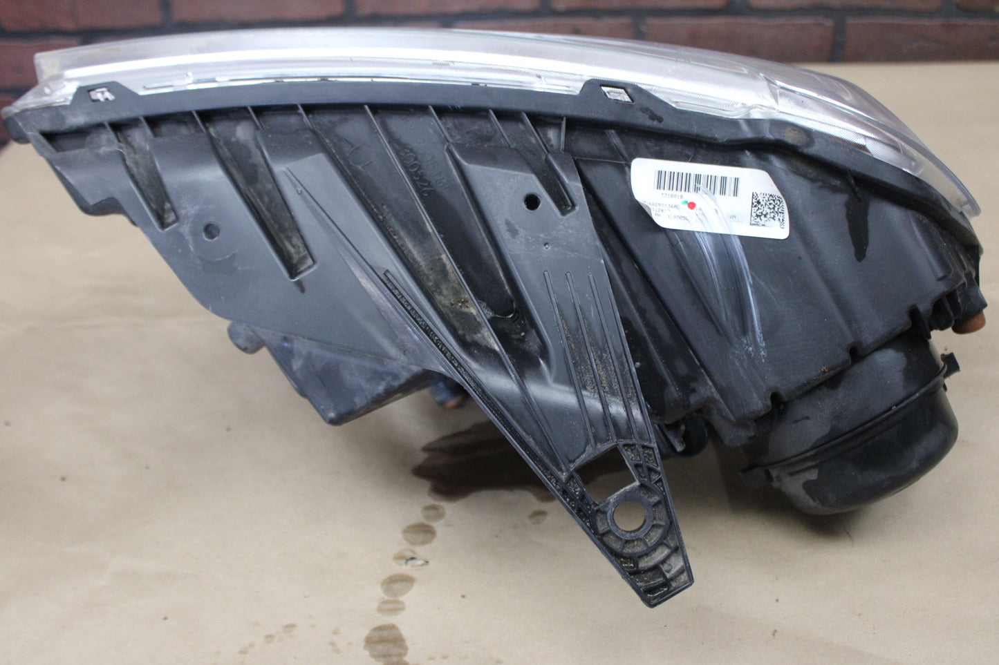 2016-2020 Dodge Durango OEM Headlight Lamp Mopar Halogen Bulbs