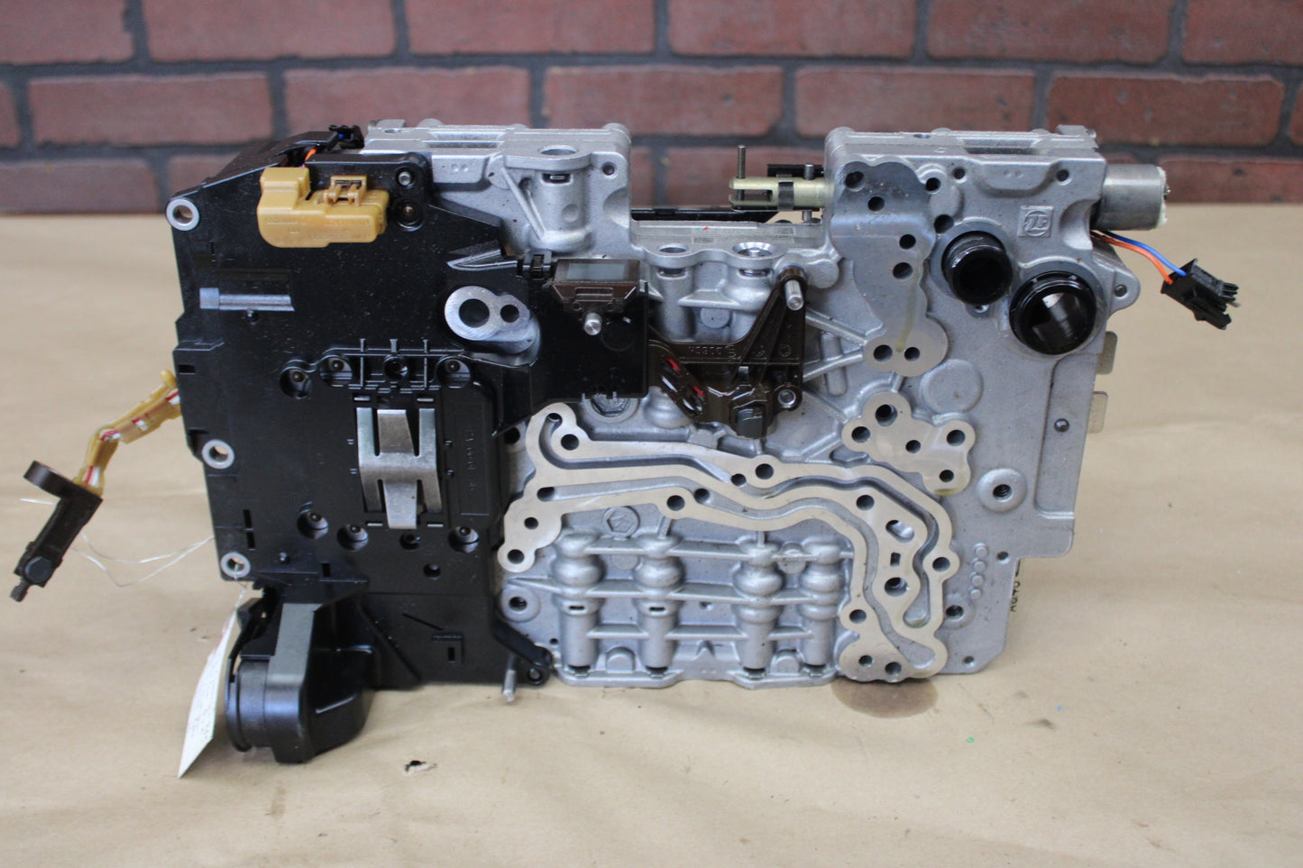 2015-2023 Dodge Charger Challenger 300 SRT R/T Scat Pack 5.7 6.4 392 Valve Body