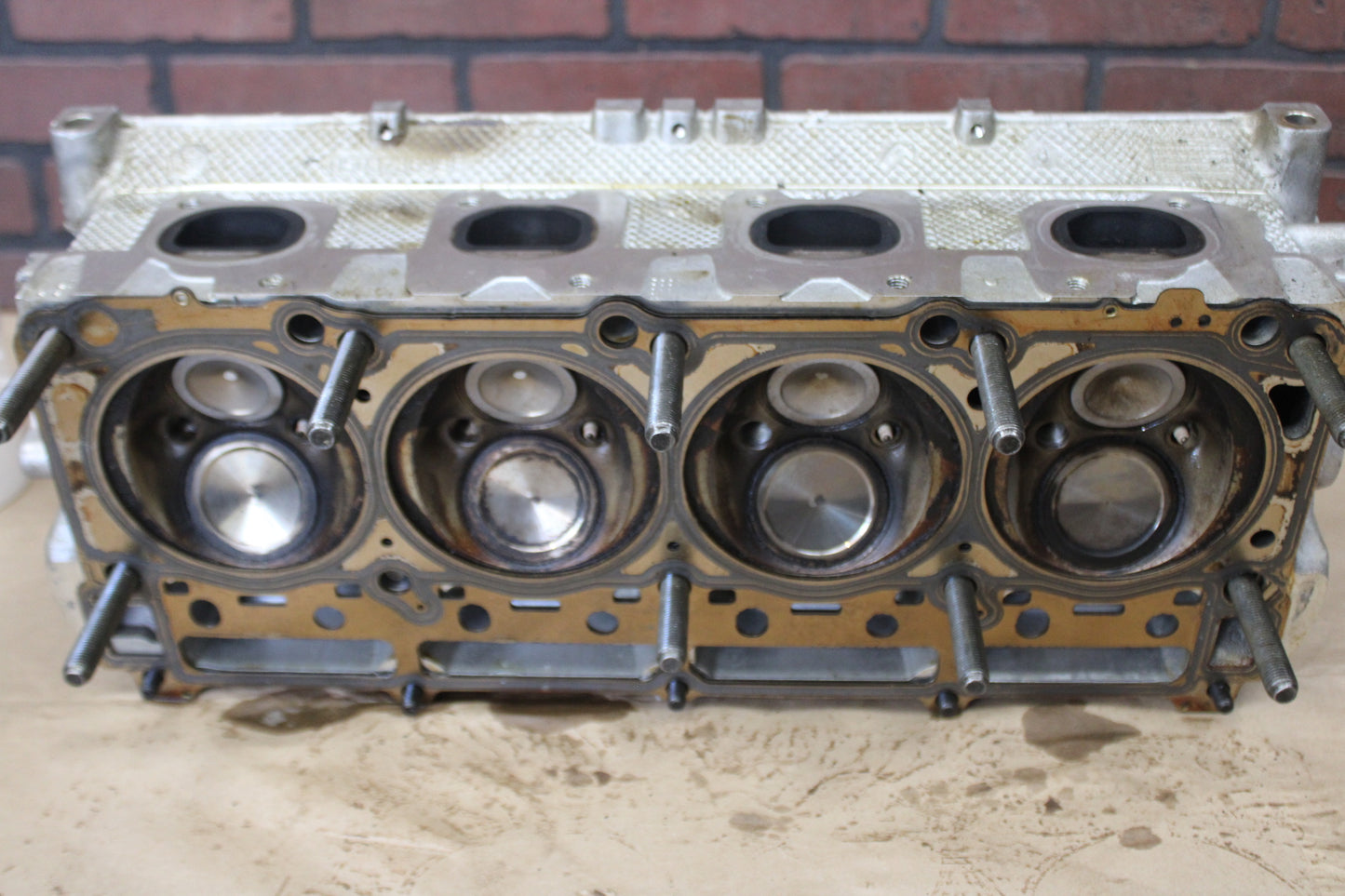 2011-2024 Dodge Charger 6.4L 392 Hemi OEM Left Cylinder Head Pair Scat Pack DMG