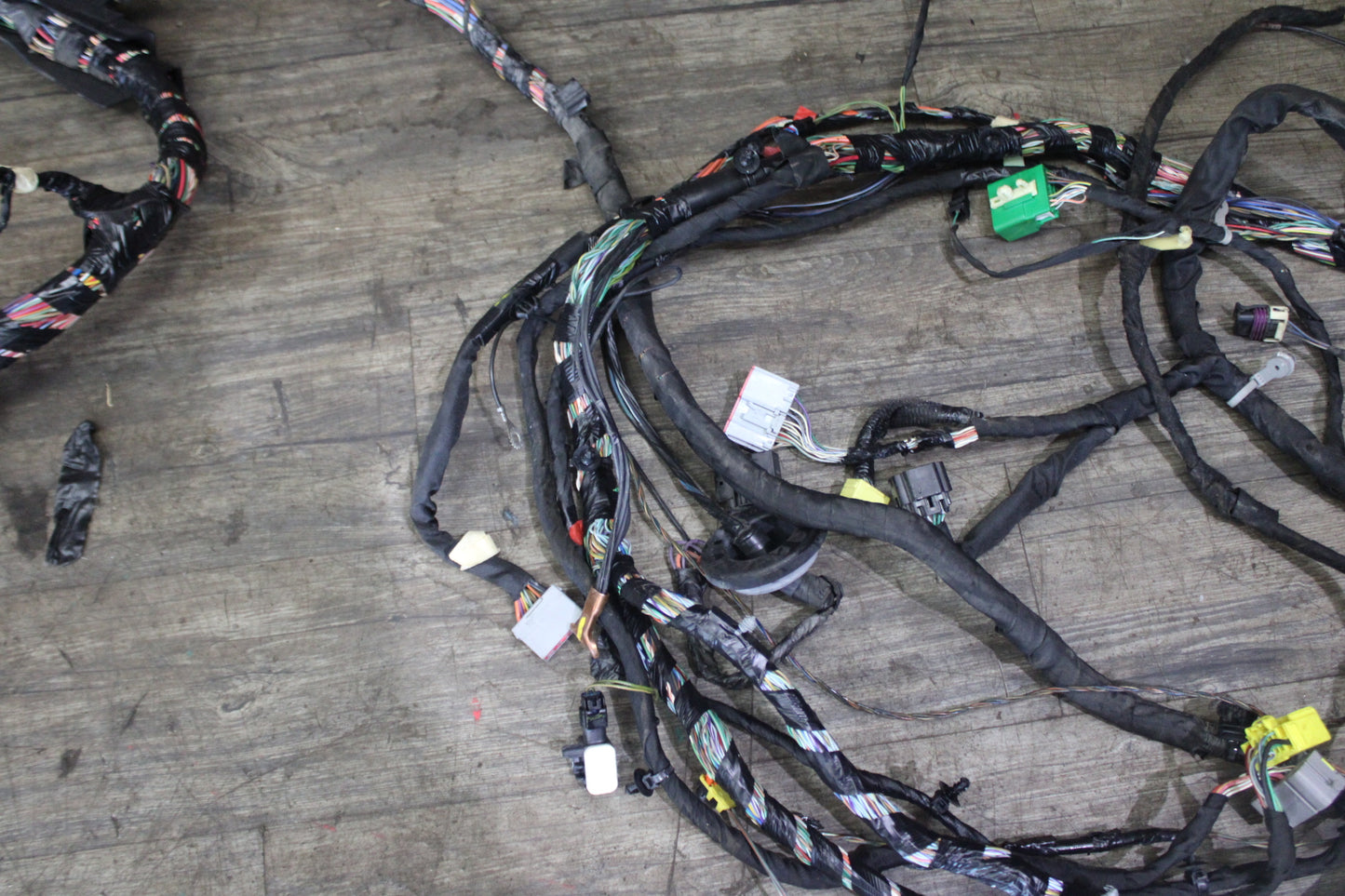 2016 Dodge Charger SRT 392 R/T Scat Pack 6.4L Body Wiring Harness Fuse Box
