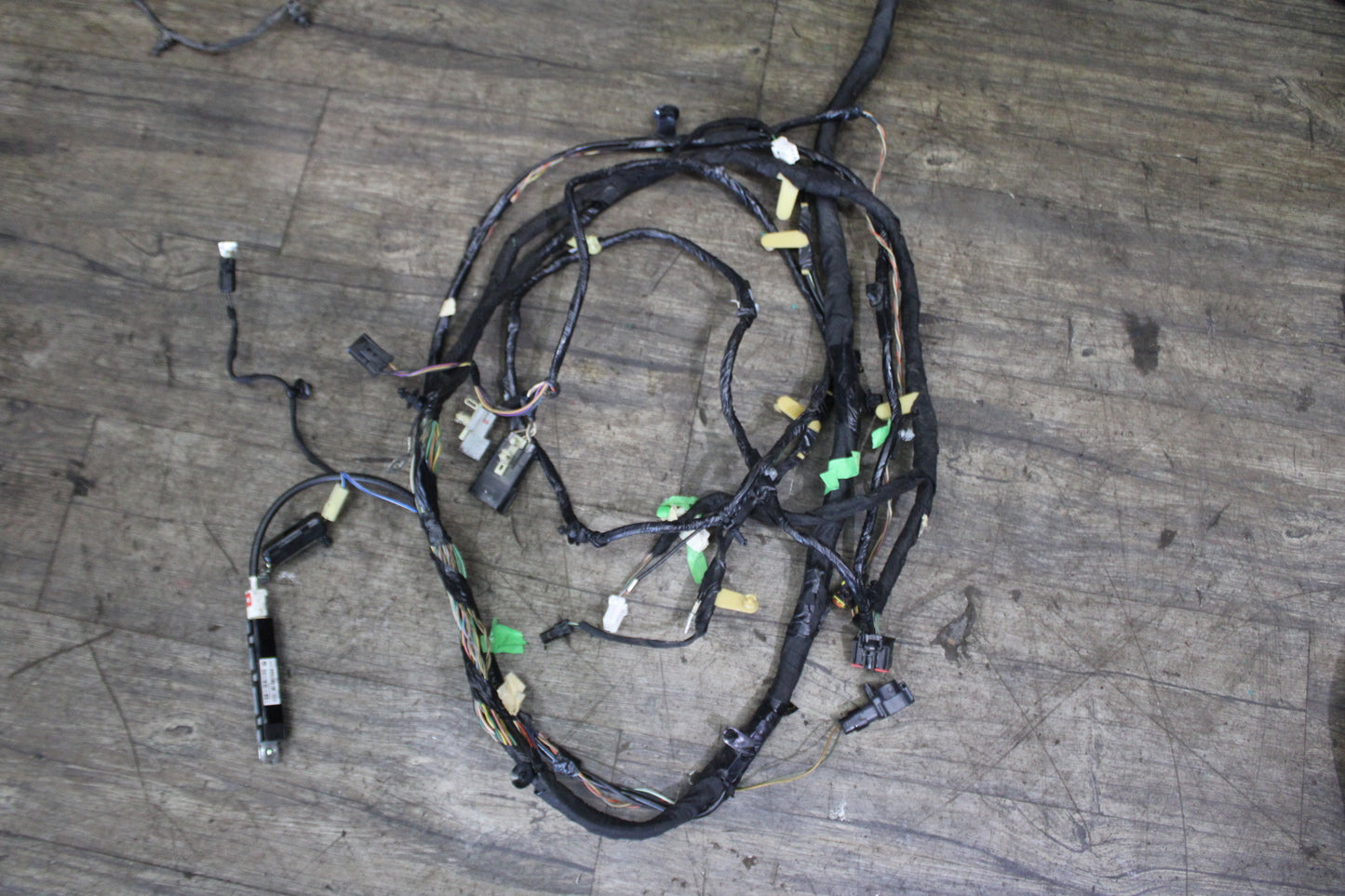 2016 Dodge Charger SRT 392 R/T Scat Pack 6.4L Body Wiring Harness Fuse Box