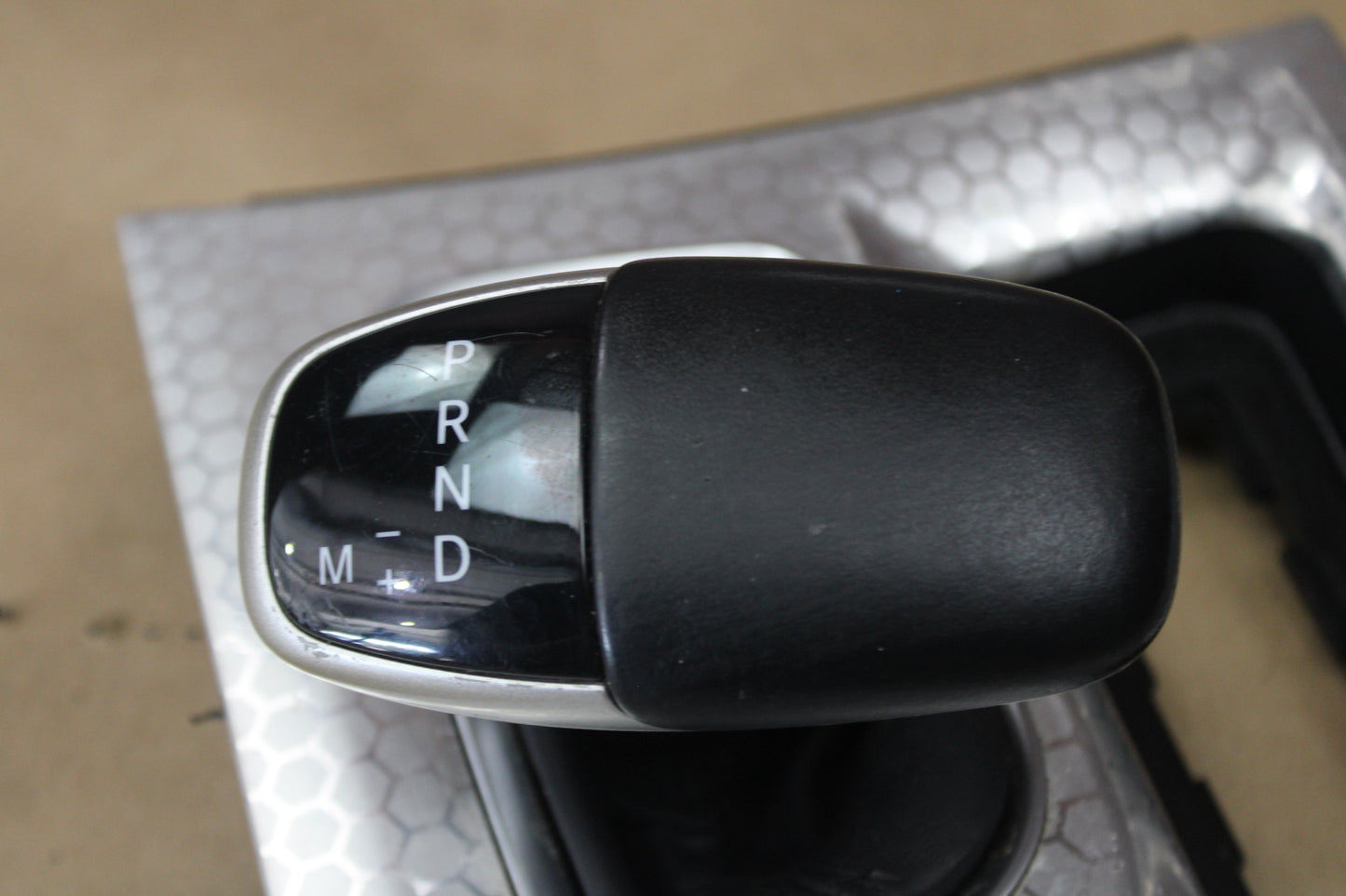 2015-2018 Dodge Charger SRT Scat Pack Automatic Gear Shifter OEM Knob+Bezel ONLY